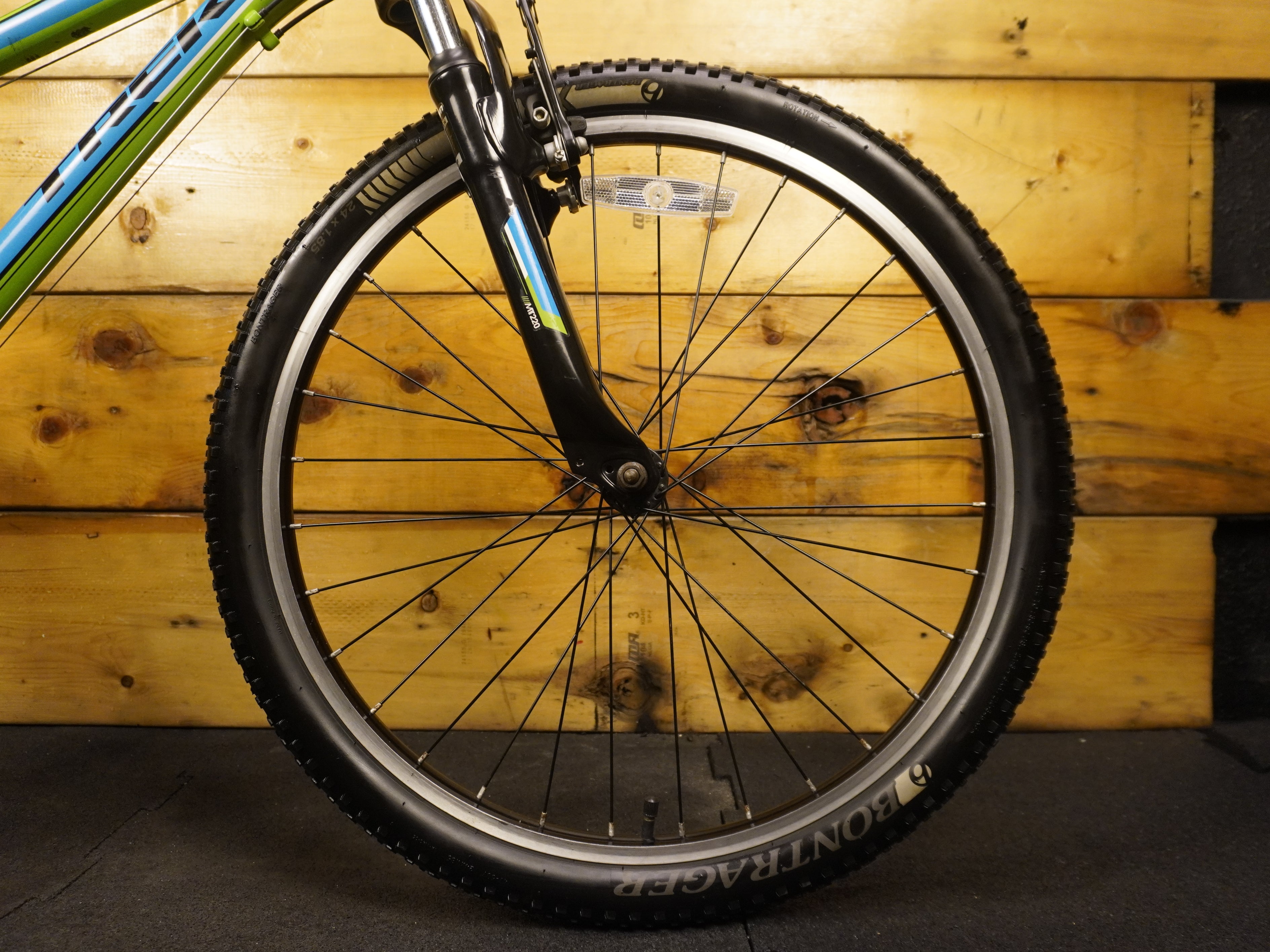 Trek MT-200 Kids Bike