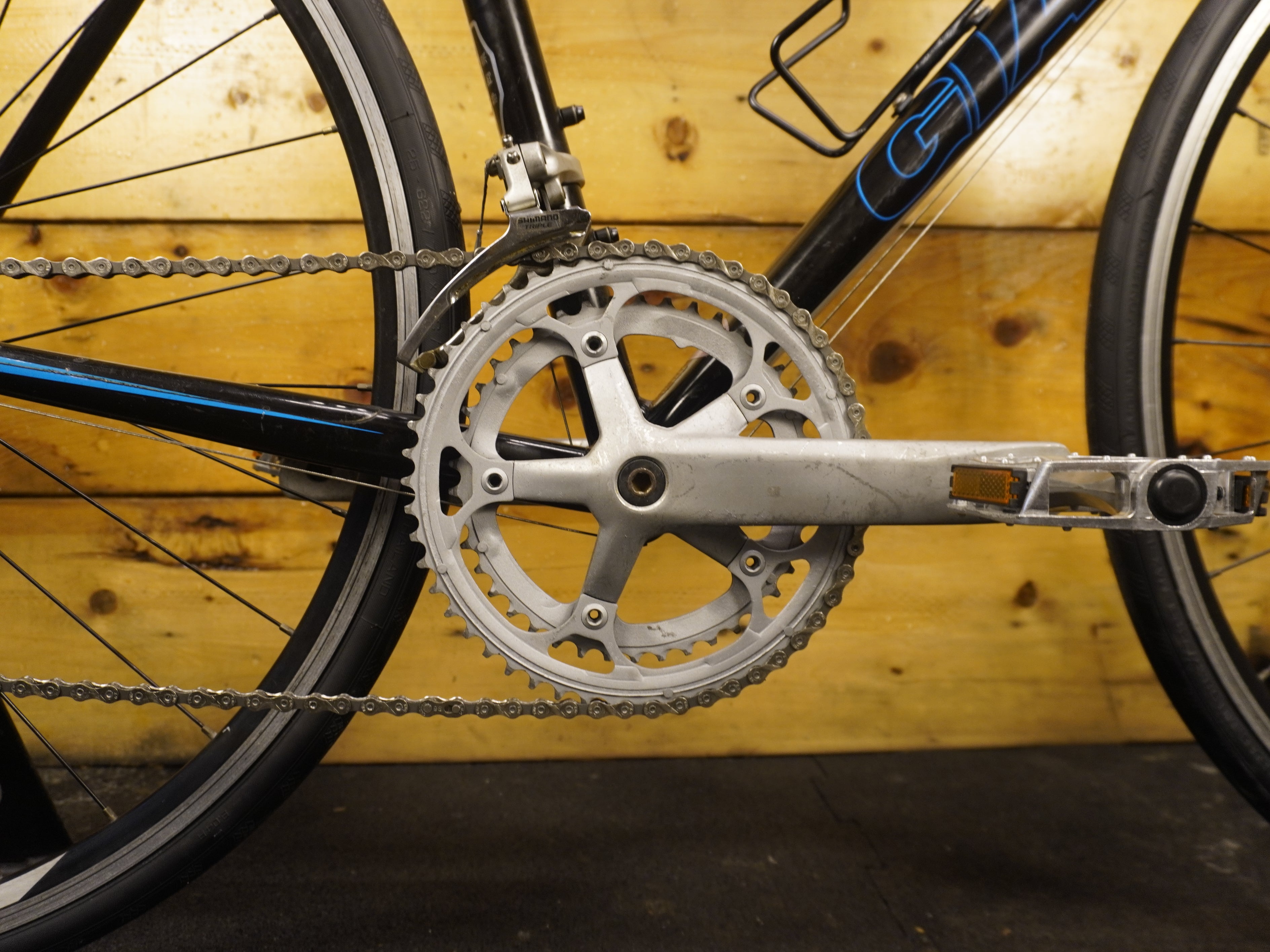 RENT Giant Pace Road Bike