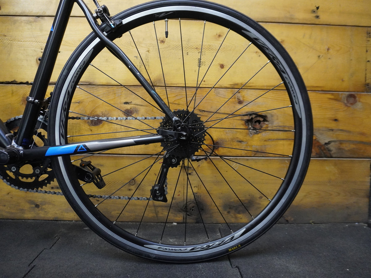 RENT Fuji Sportif Two.3 Road Bike
