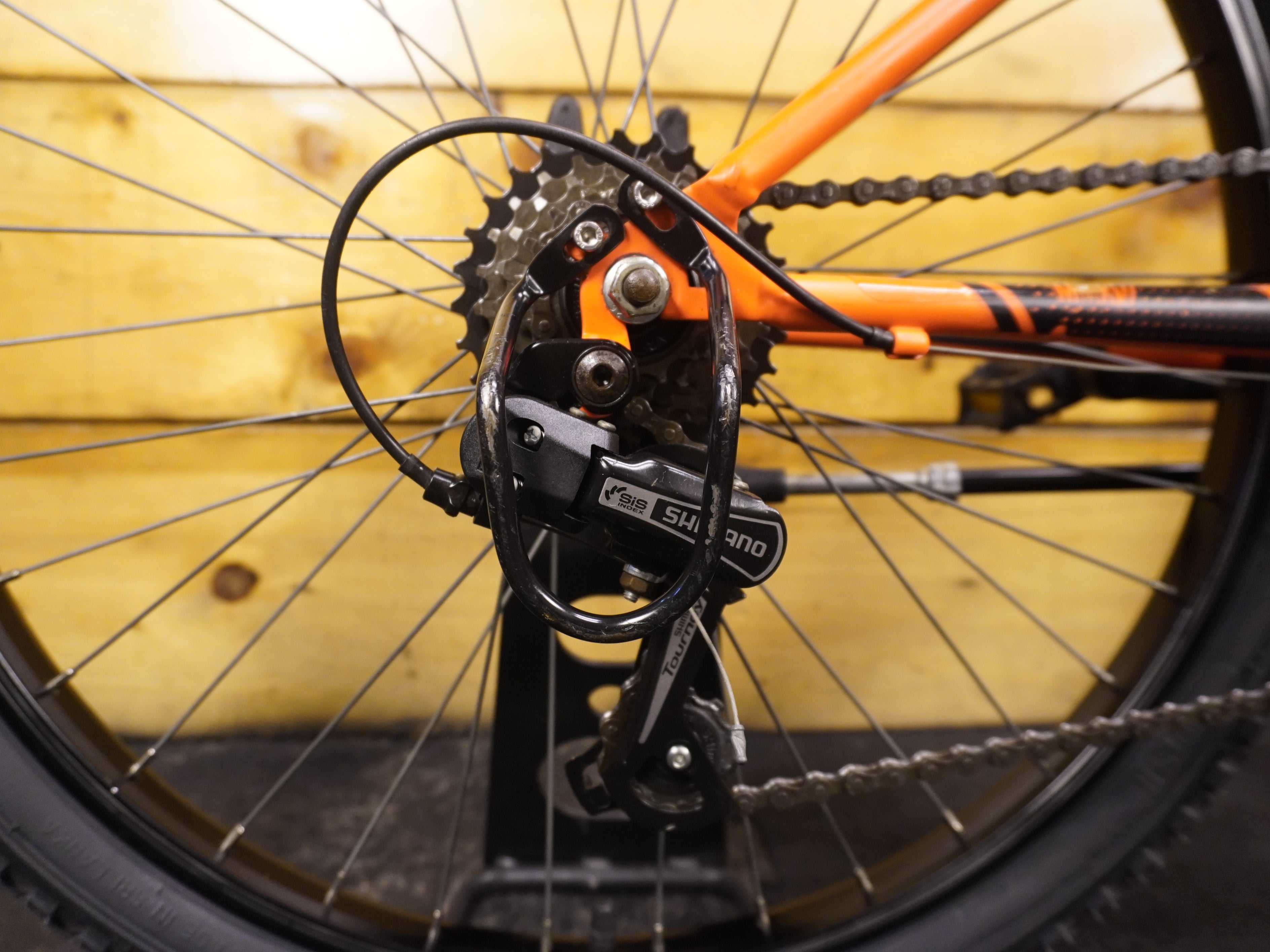 RENT B'Twin Rockrider 500 kids Bike