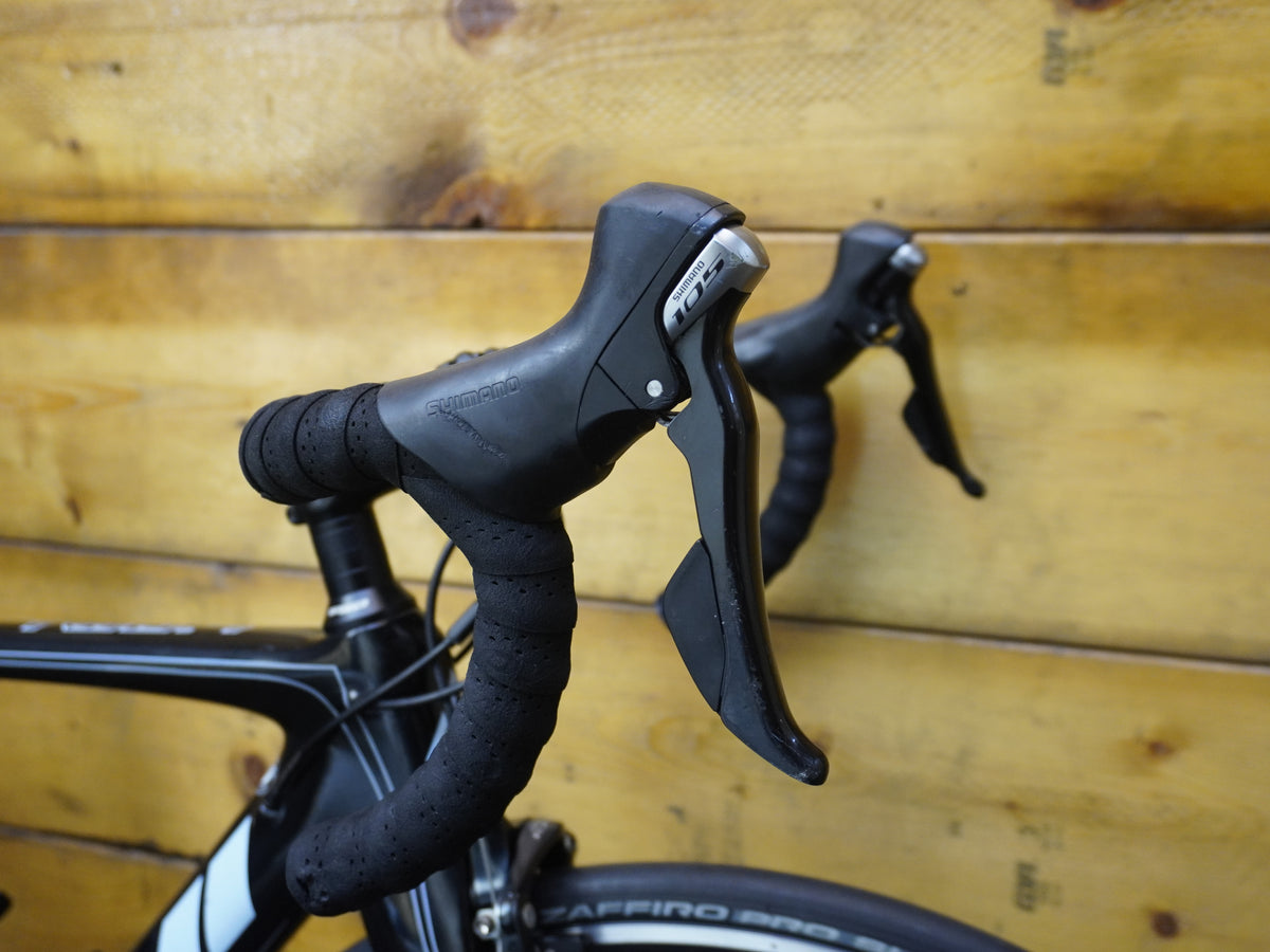 Fuji Transonic Two.7 Road Bike