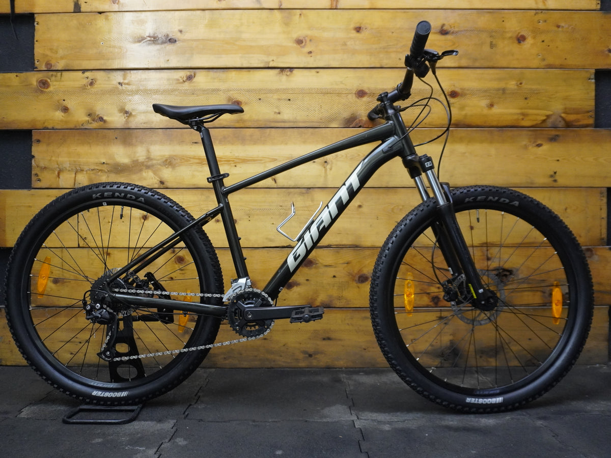 Giant Talon 2 Mountain Bike