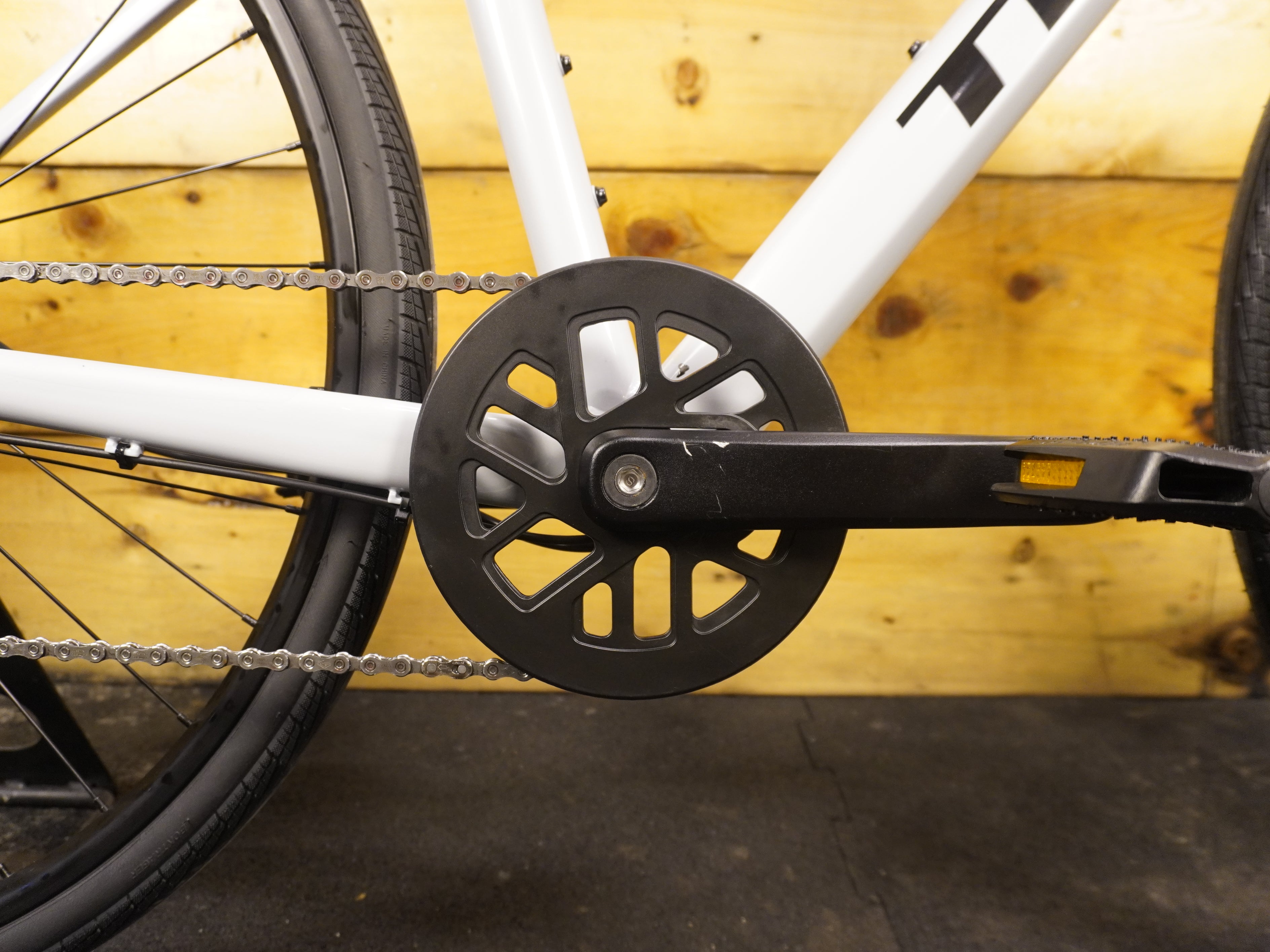 Trek FX2 Hybrid Bike