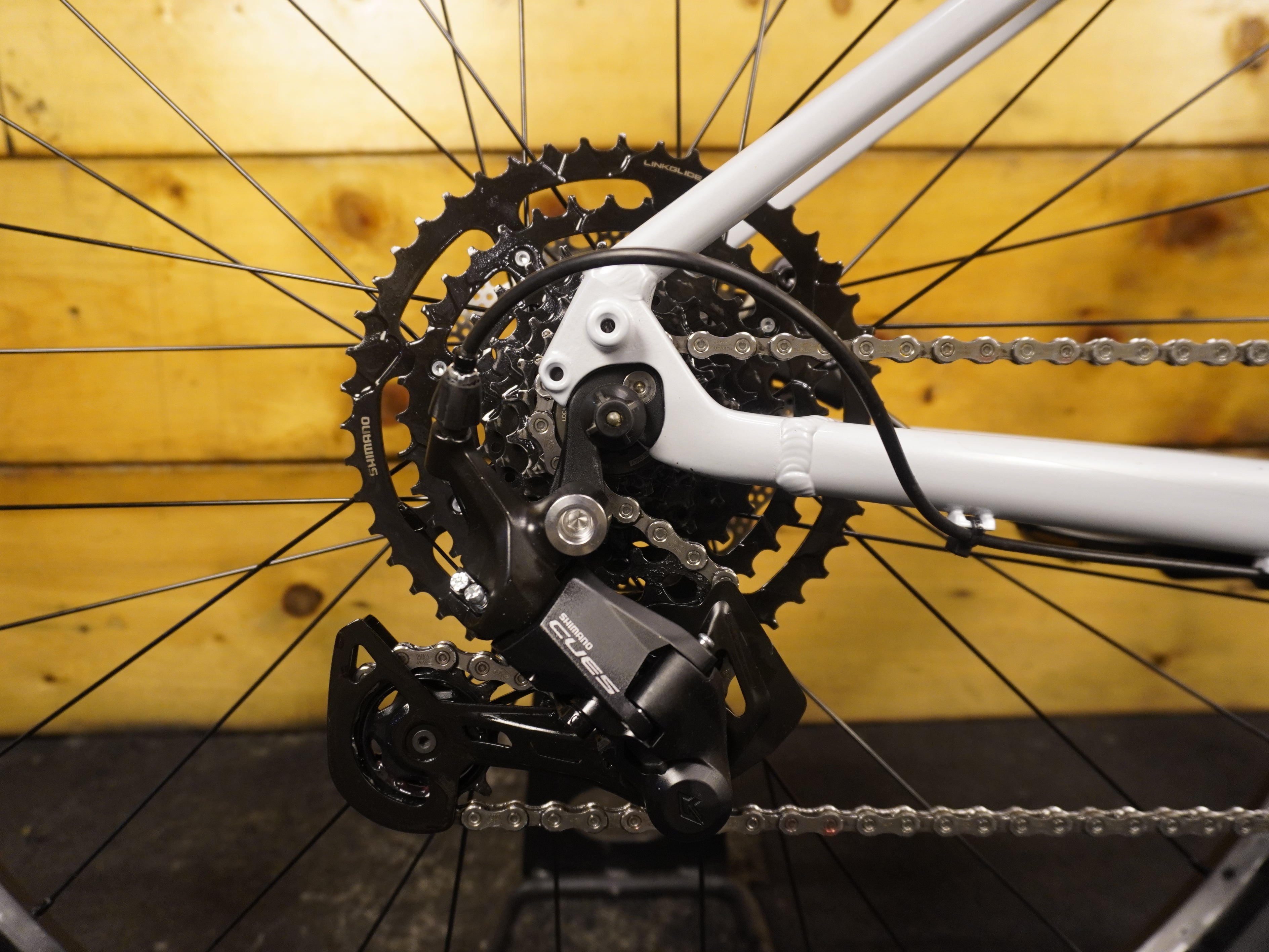 Trek FX2 Hybrid Bike