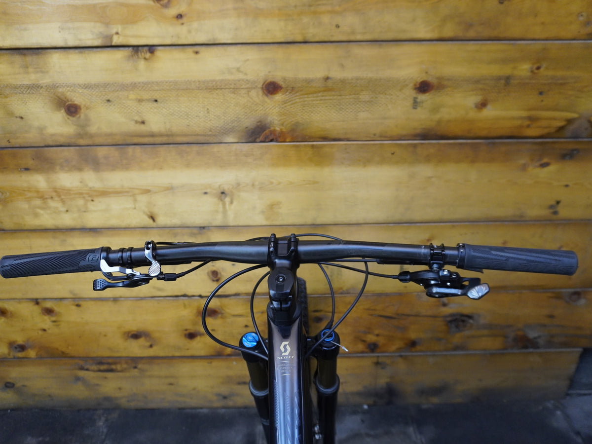 RENT Scott Scale SL Mountain Bike