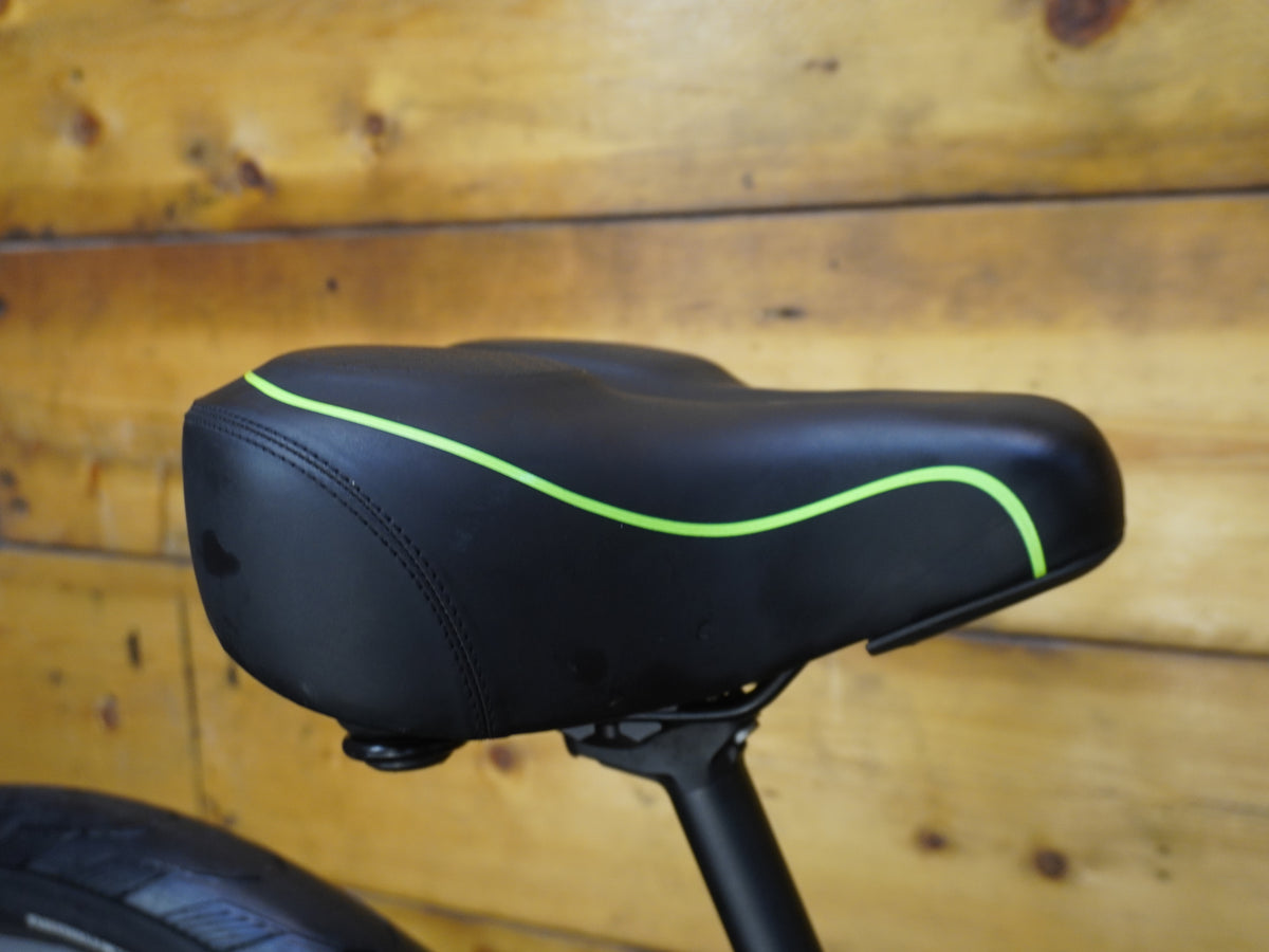 Specialized Roll Hybrid Bike