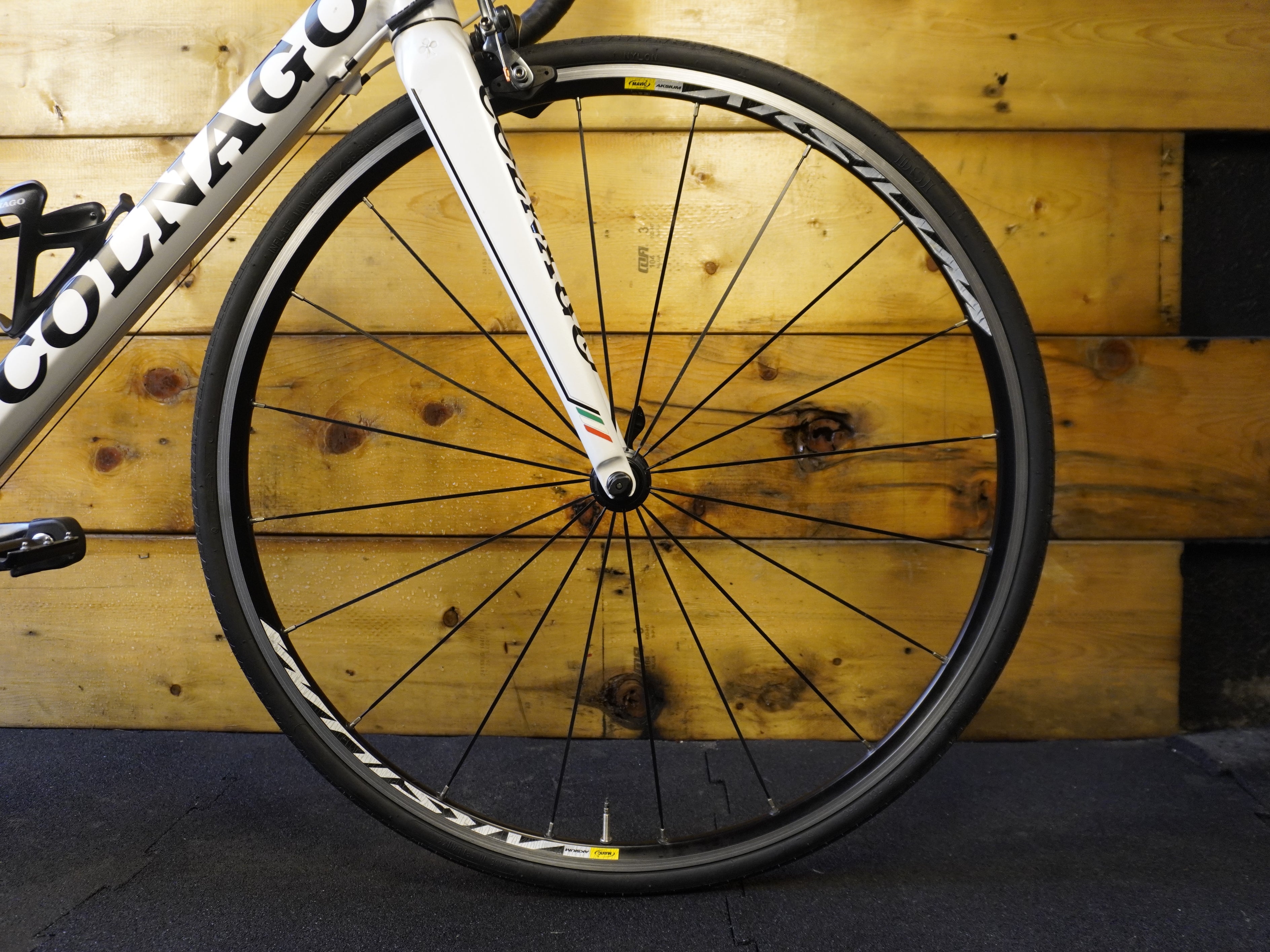 Colnago Mondo Road Bike