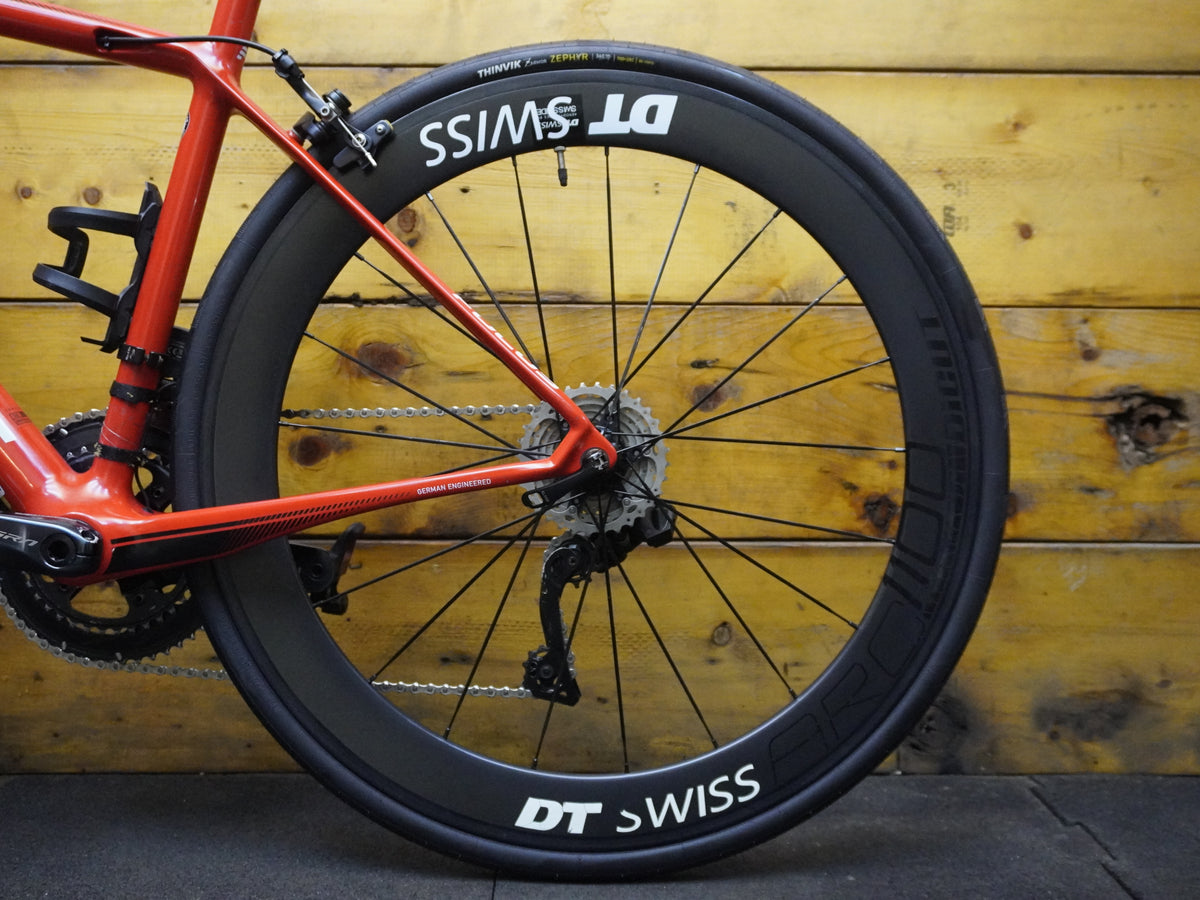 RENT Focus Izalco Race Road Bike