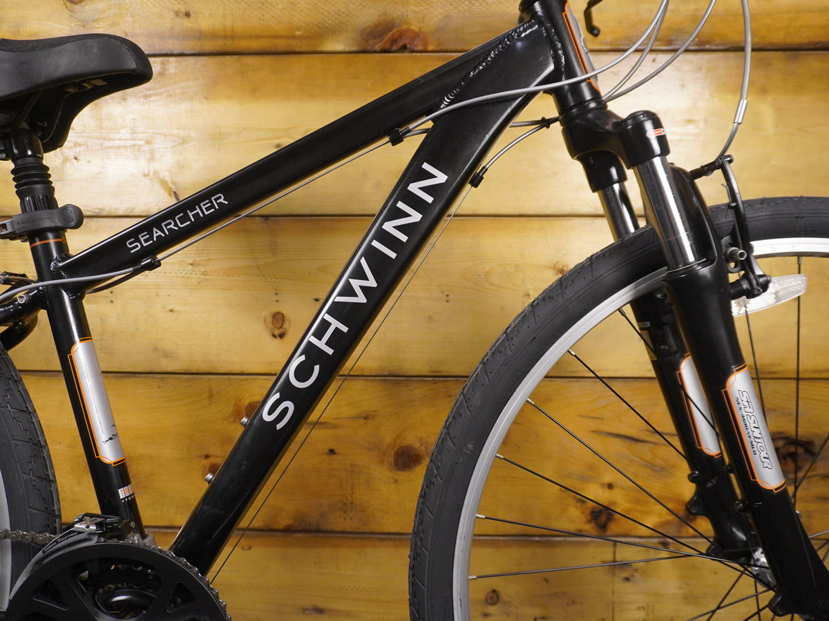 Schwinn Searcher Hybrid Bike