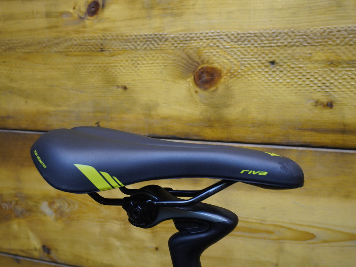 RENT Specialized Ruby Road Bike