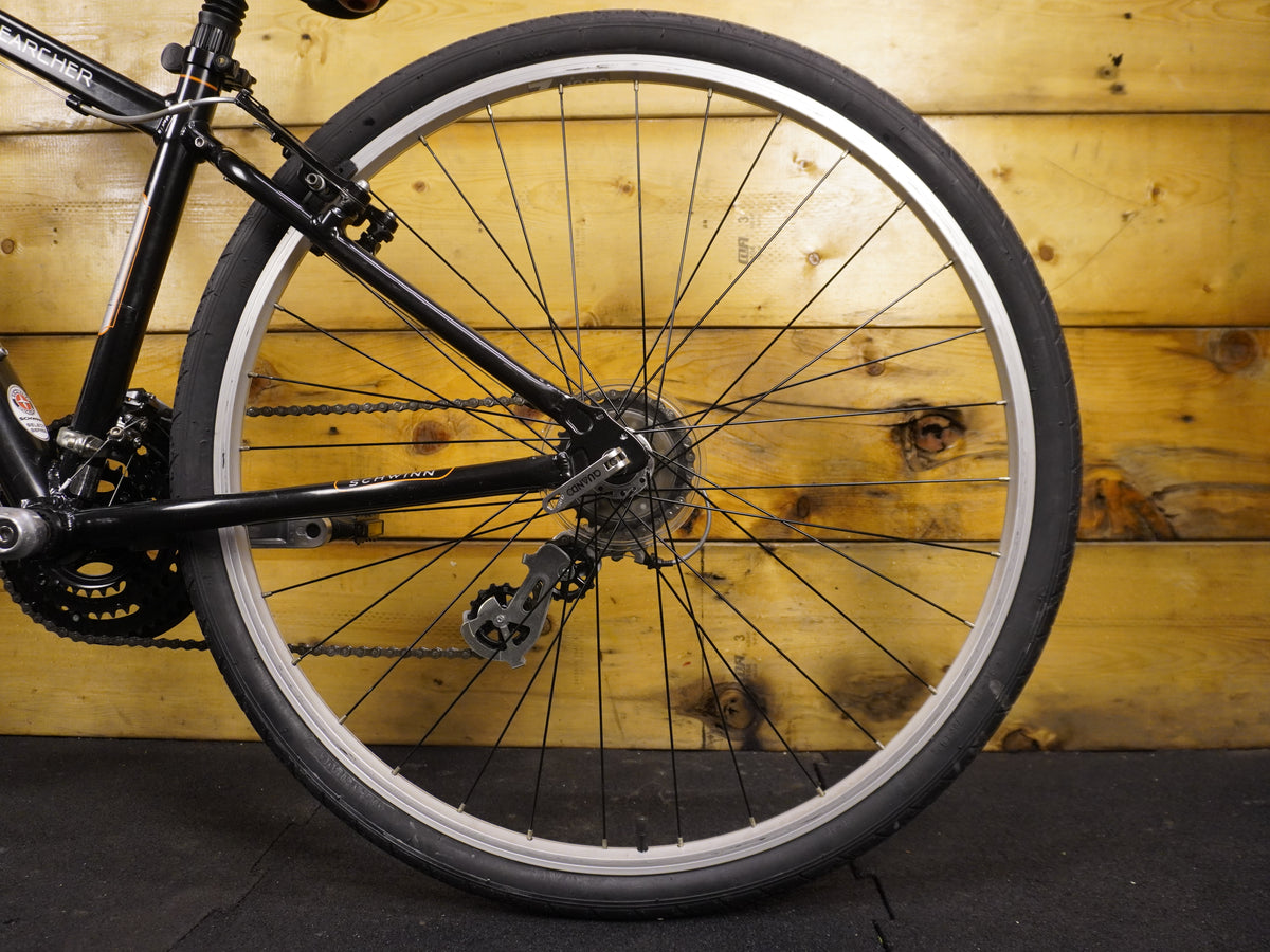 Schwinn Searcher Hybrid Bike