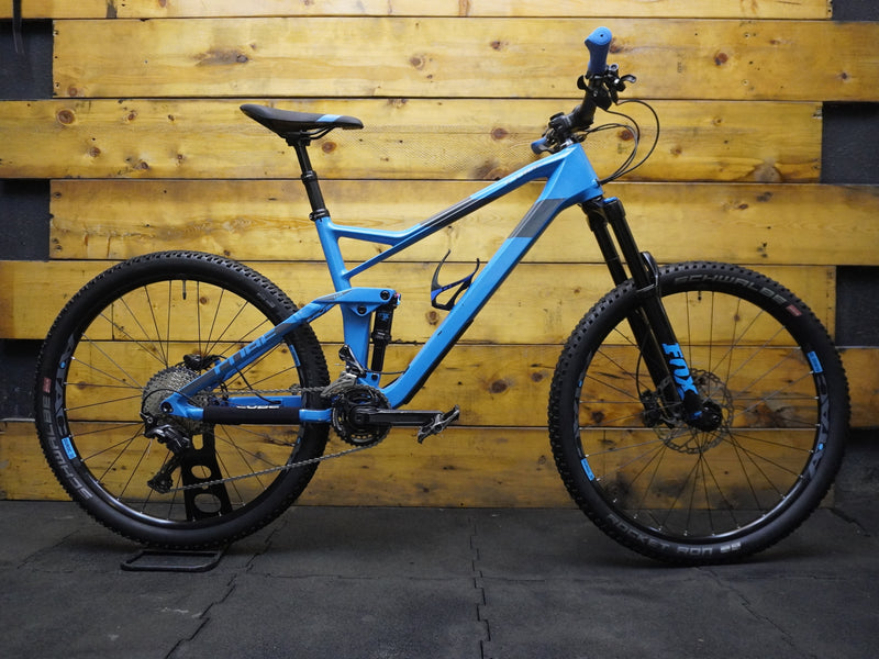 RENT Cube Stereo Race Mountain Bike