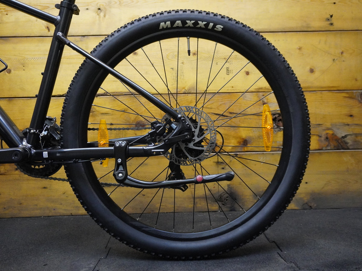 RENT Giant Talon 3 Mountain Bike