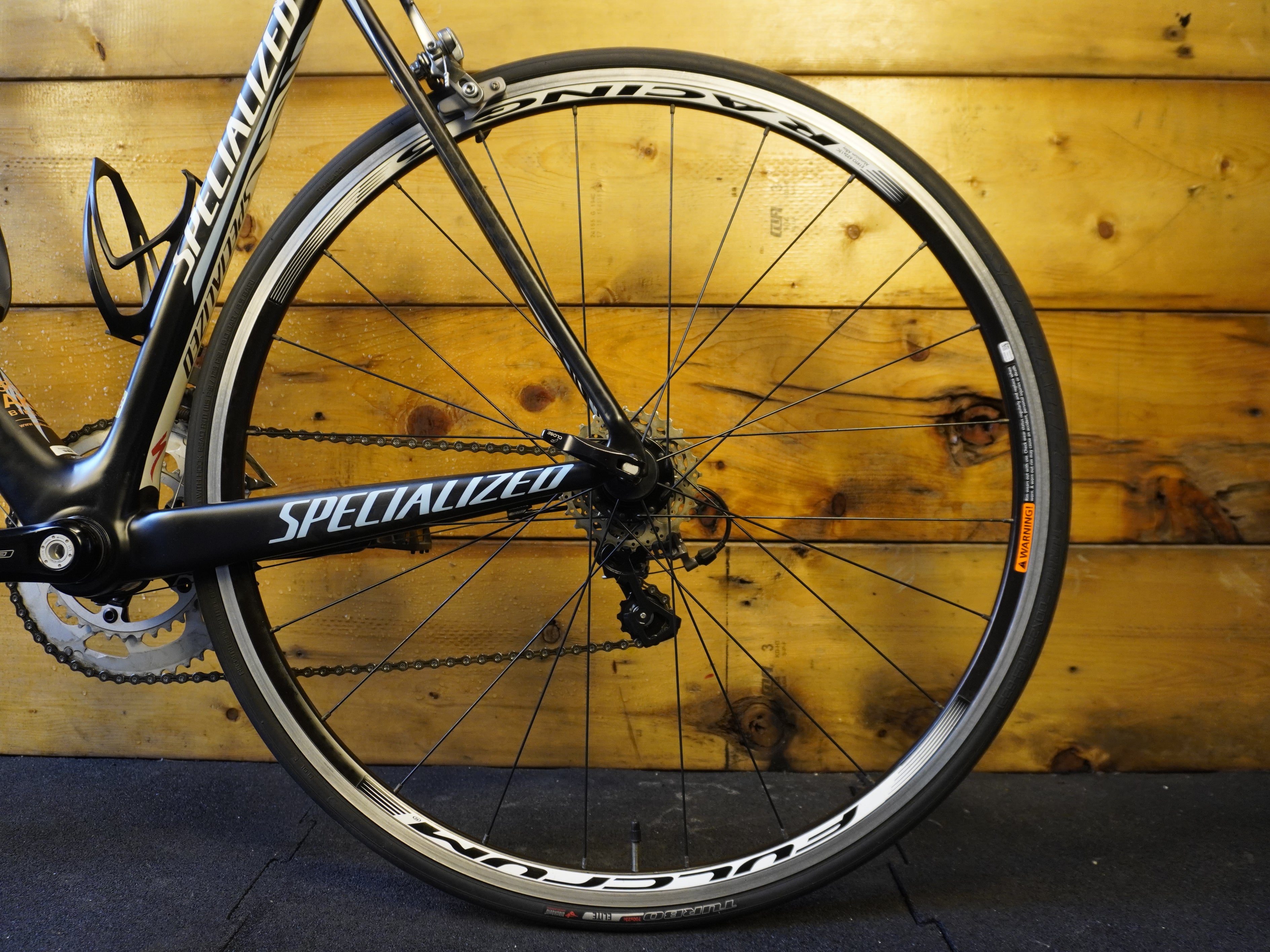 RENT Specialized Tarmac Elite Mid-Compact Road Bike