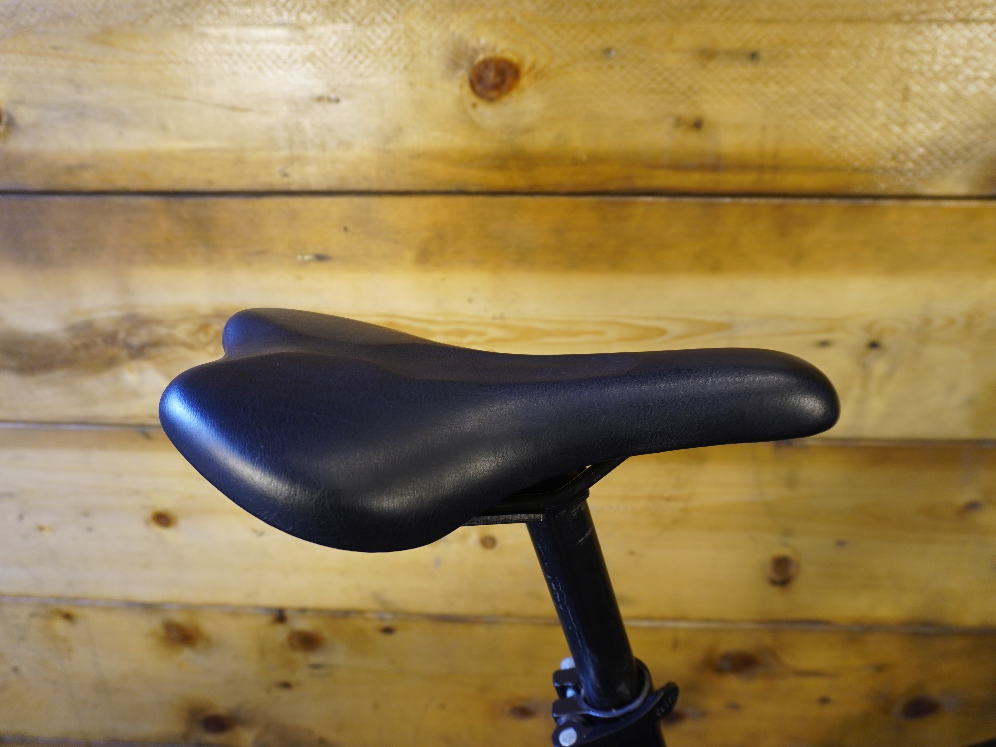 RENT B'Twin Rockrider ST-50 Sport Trail Mountain Bike