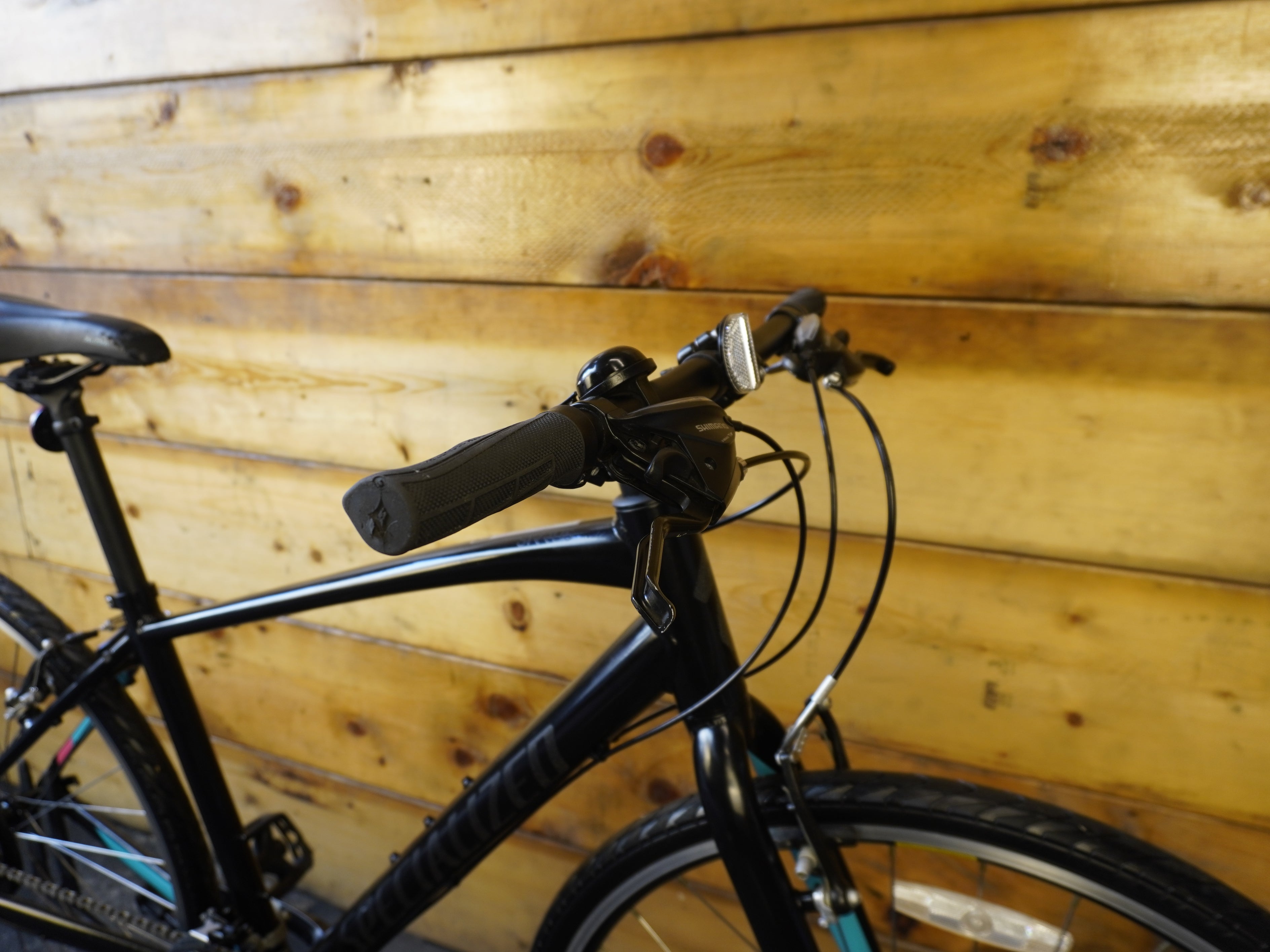 RENT Specialized Sirrus Hybrid Bike