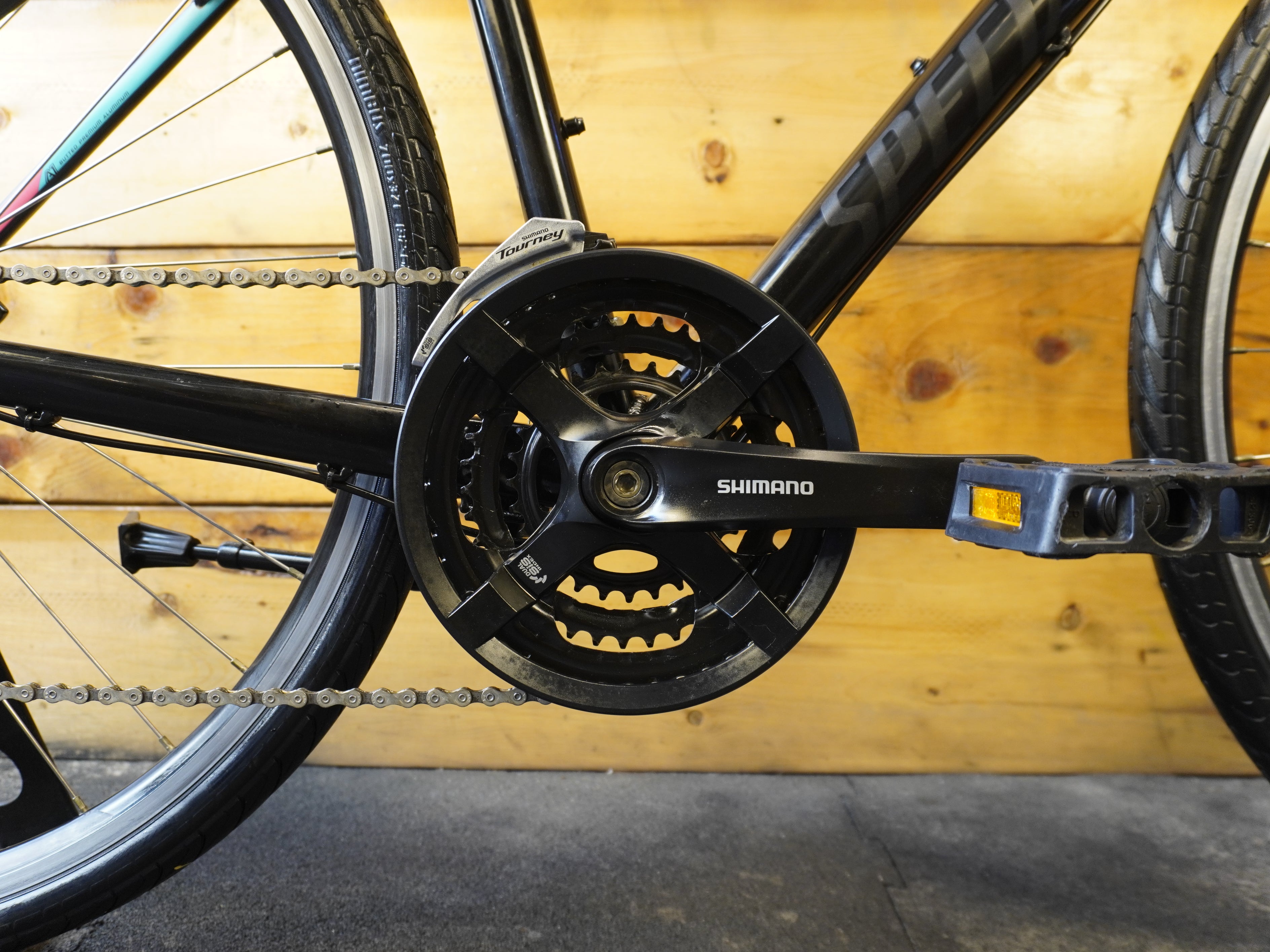 RENT Specialized Sirrus Hybrid Bike