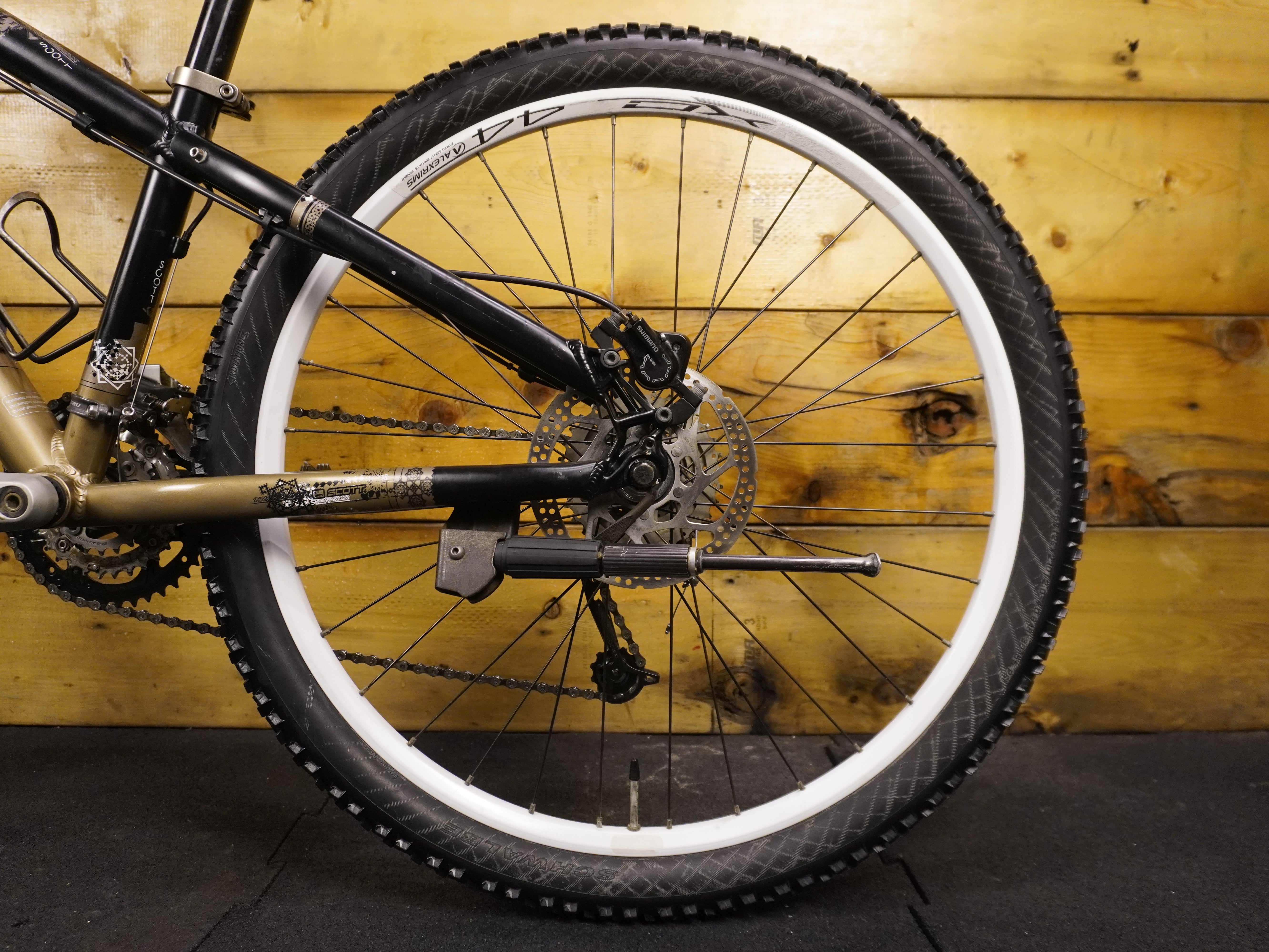 RENT Scott Contessa 30 Mountain bike