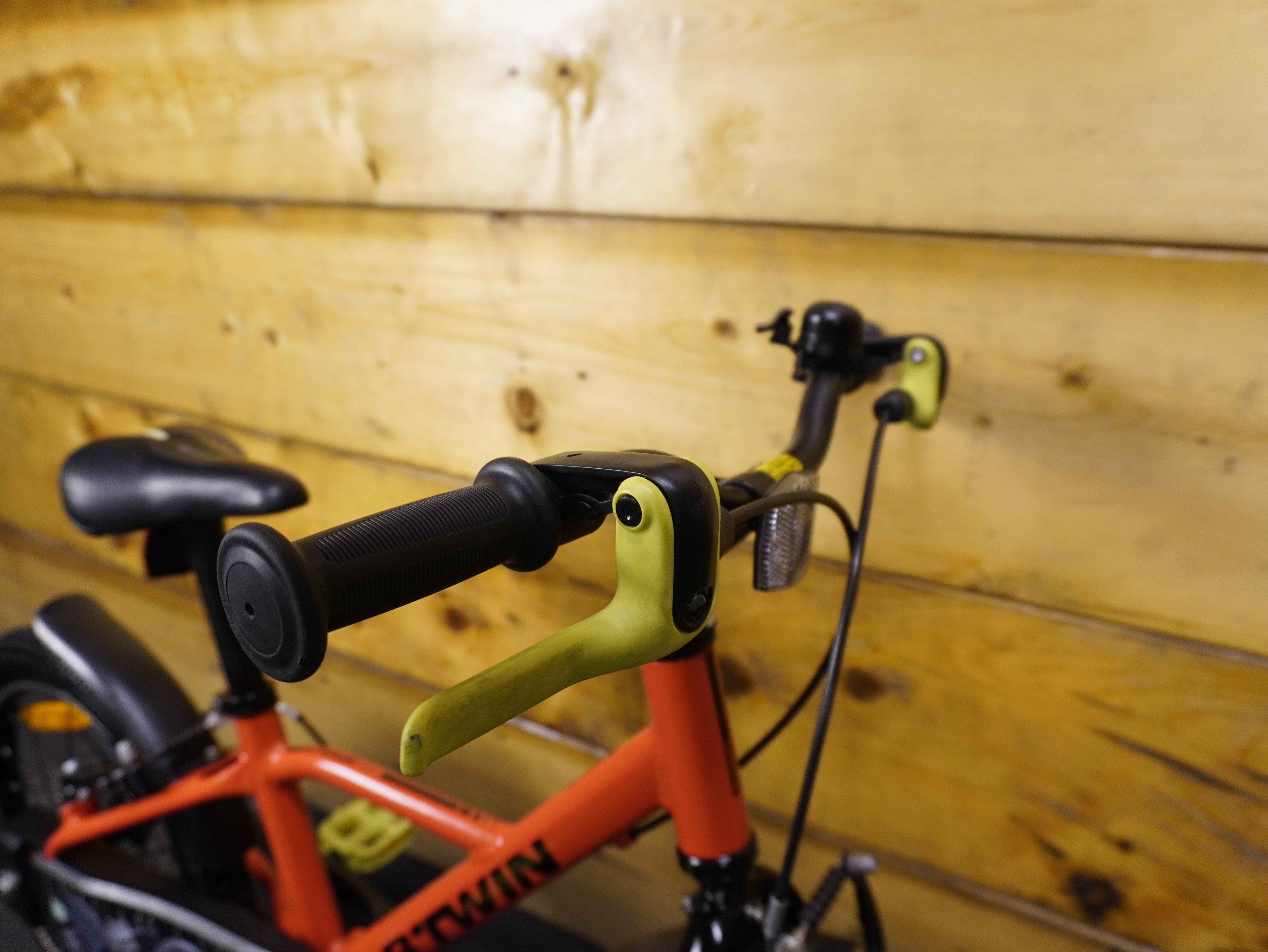 B'Twin Racing 900 kids Bike