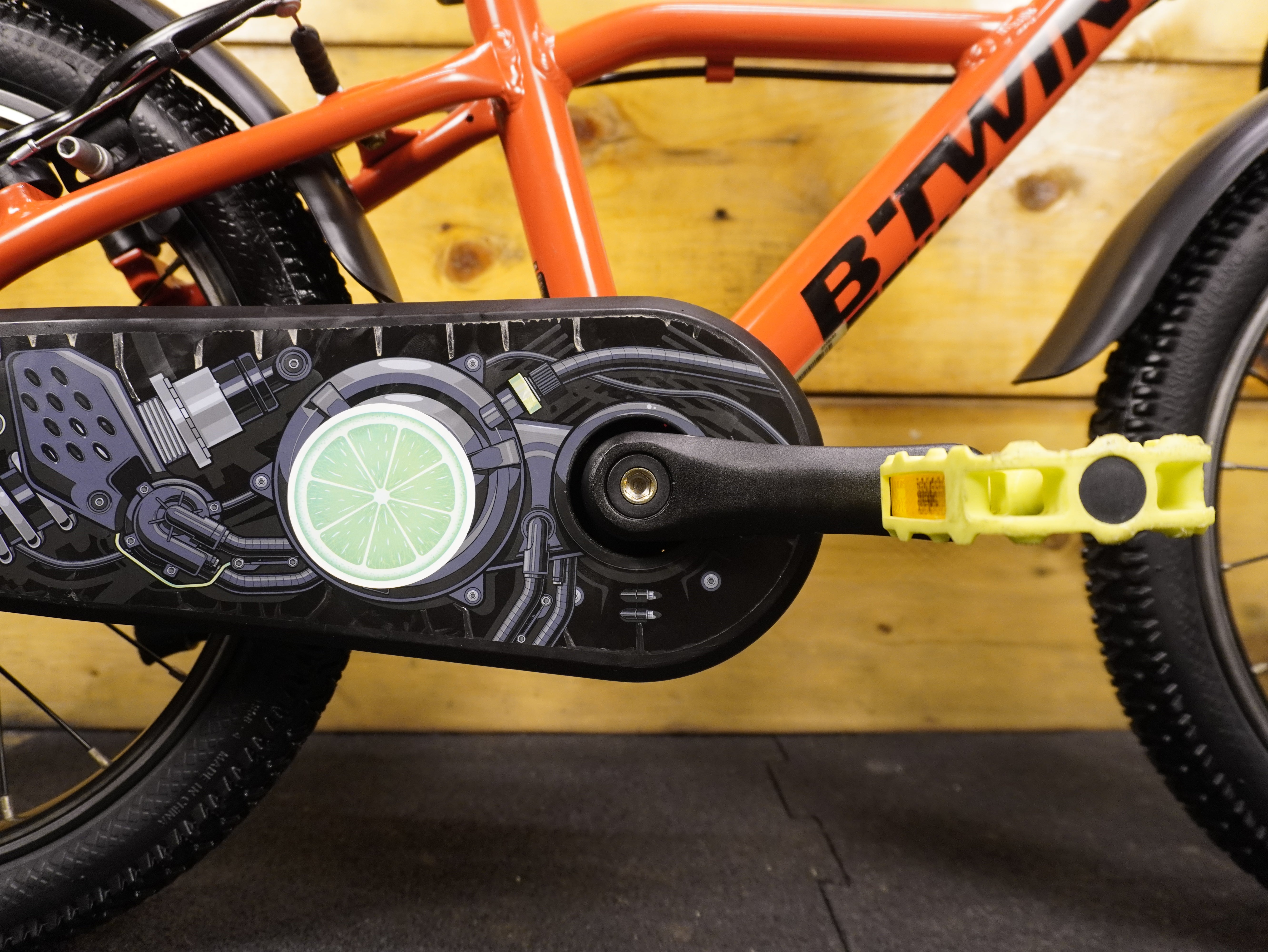 B'Twin Racing 900 kids Bike