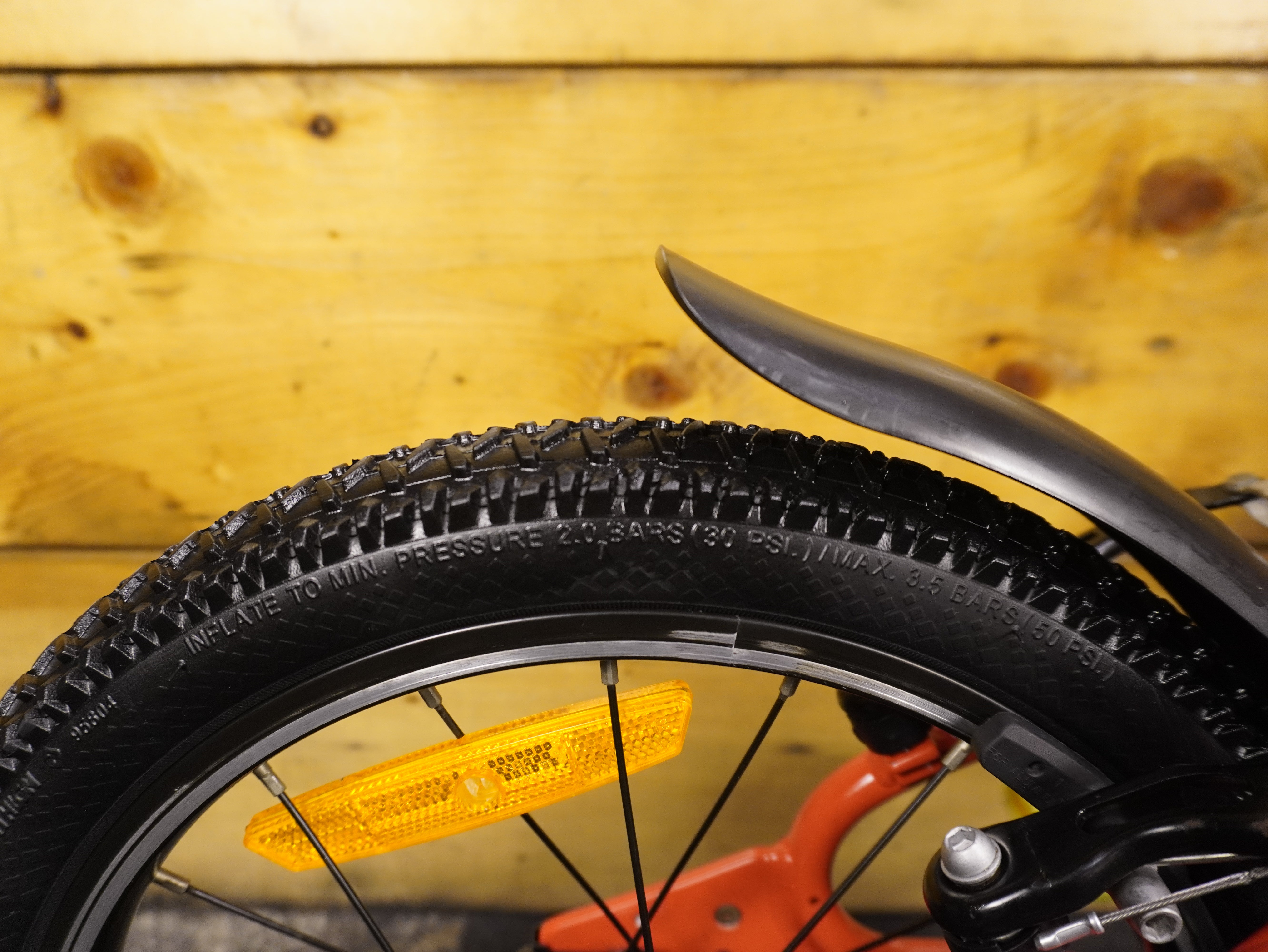 B'Twin Racing 900 kids Bike