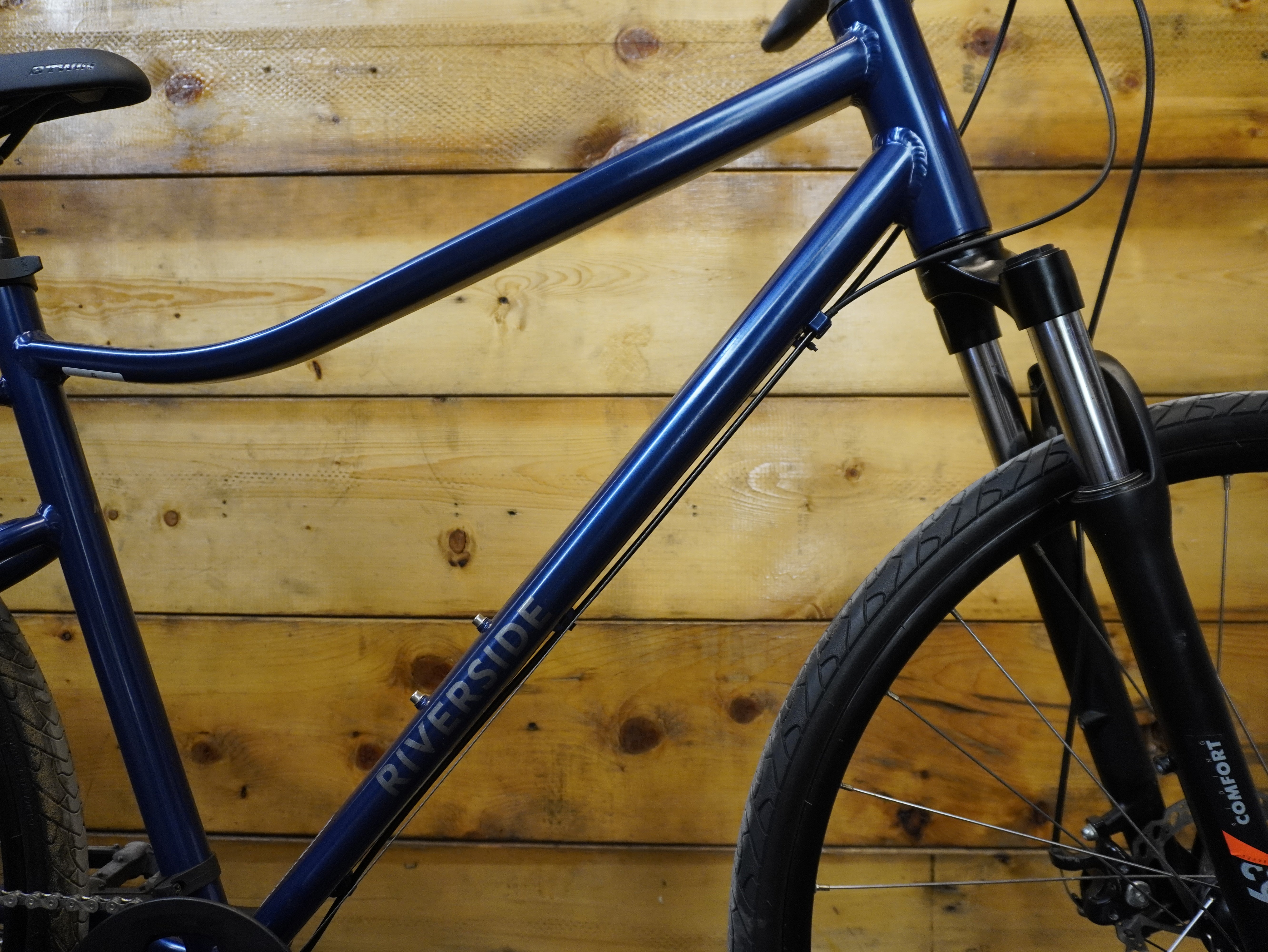 RENT Decathlon Riverside 500 Hybrid Bike