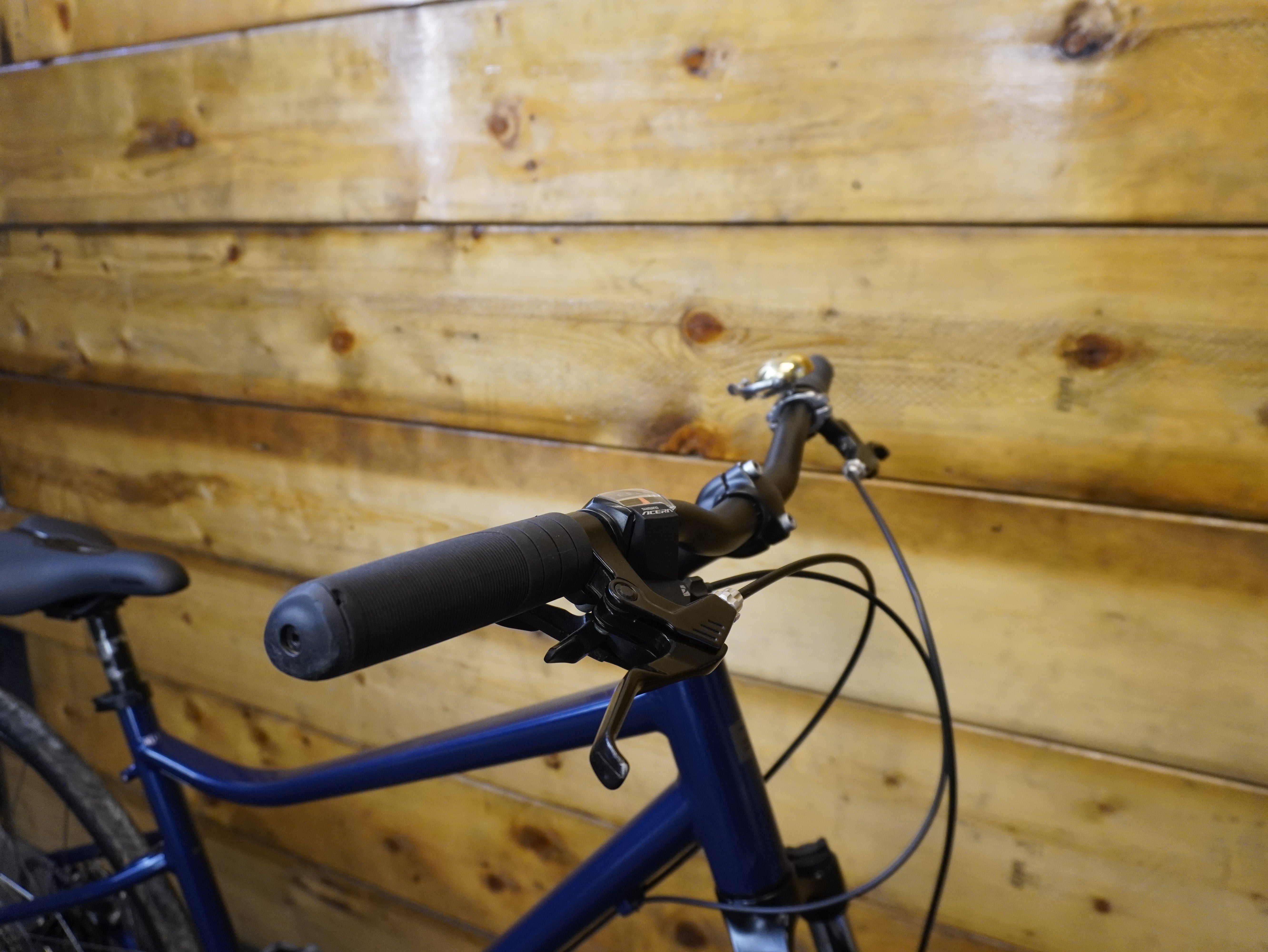 RENT Decathlon Riverside 500 Hybrid Bike