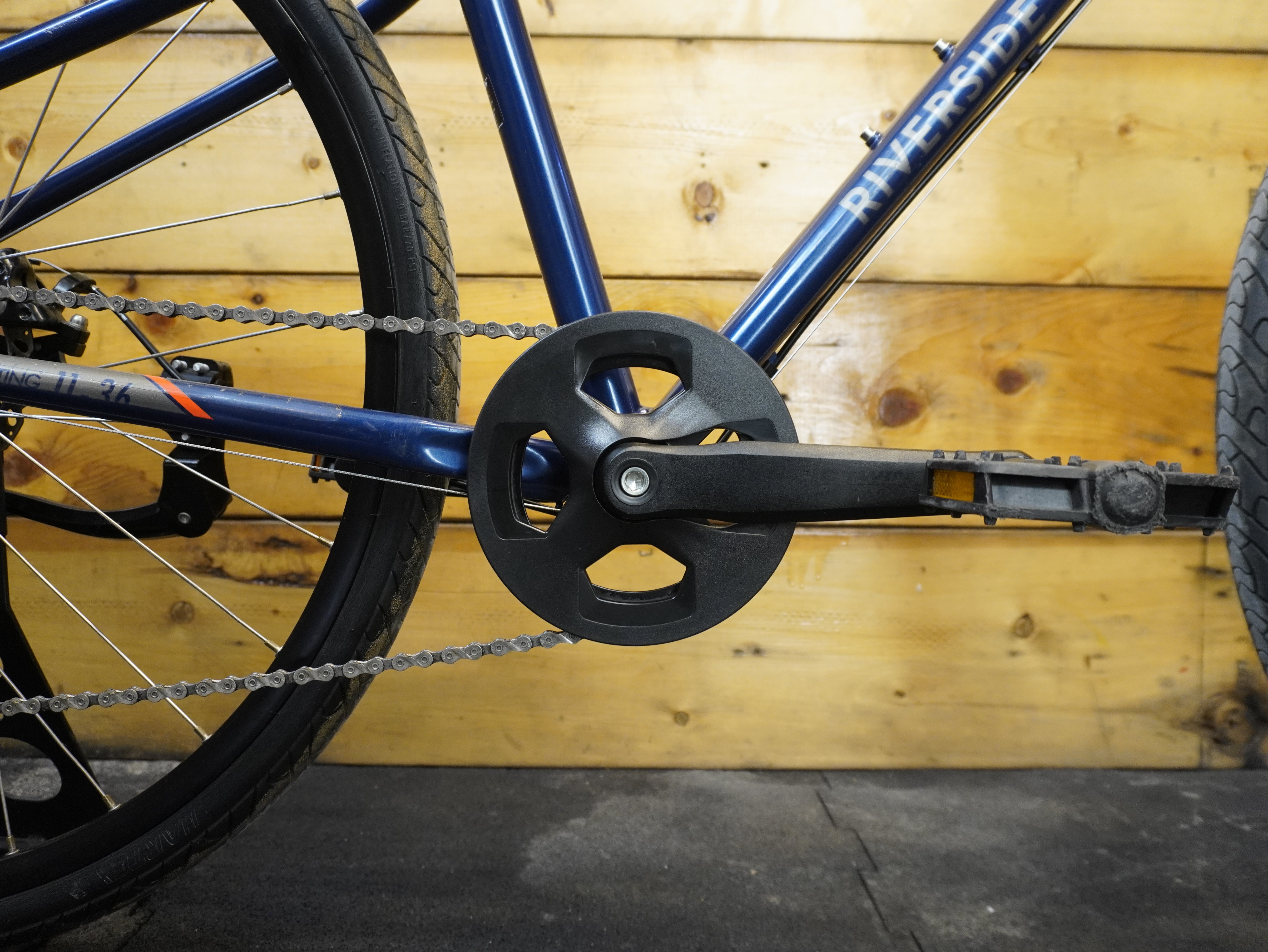 RENT Decathlon Riverside 500 Hybrid Bike