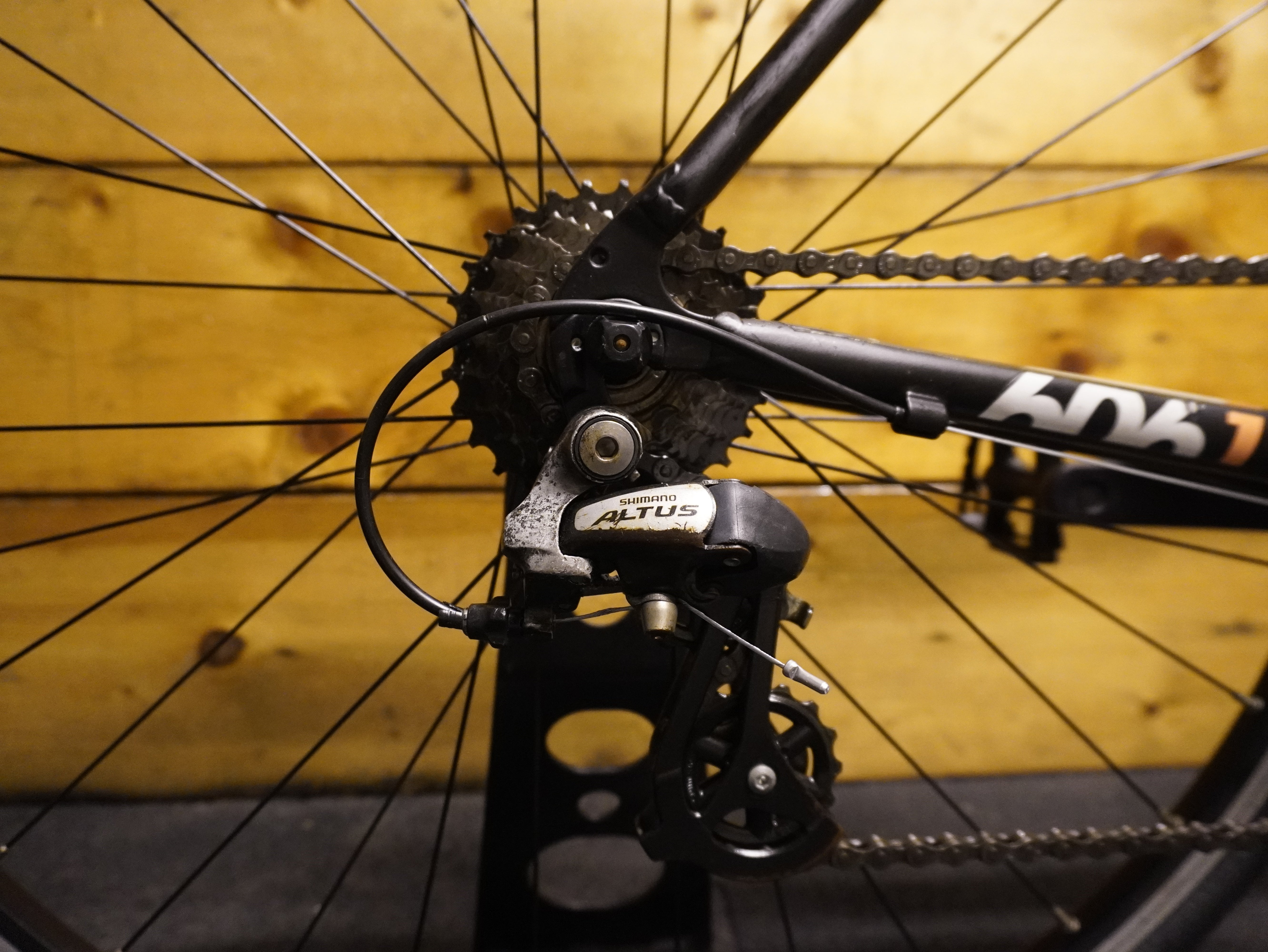 RENT B'Twin Triban 500 Hybrid Bike