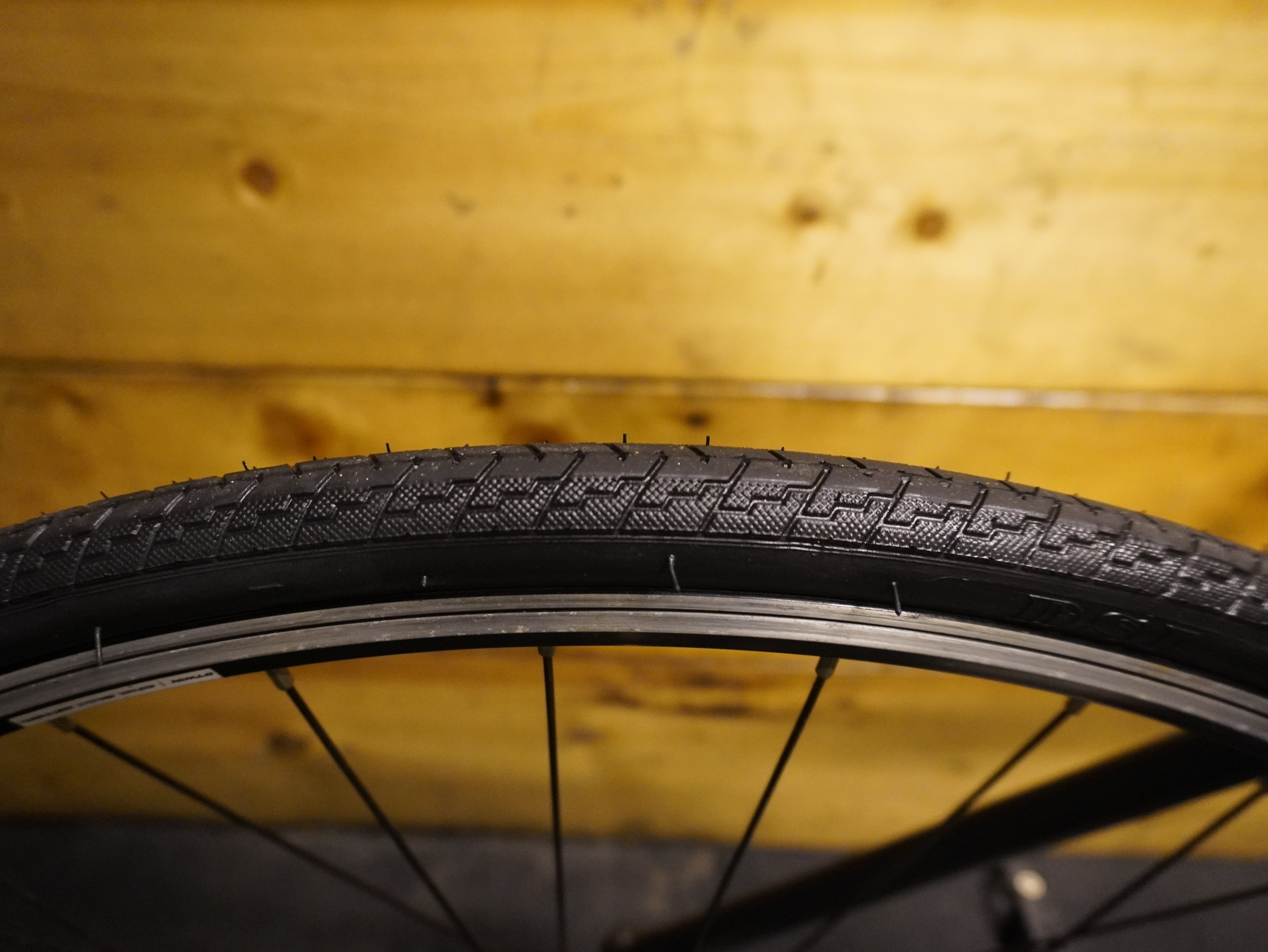 RENT B'Twin Triban 500 Hybrid Bike