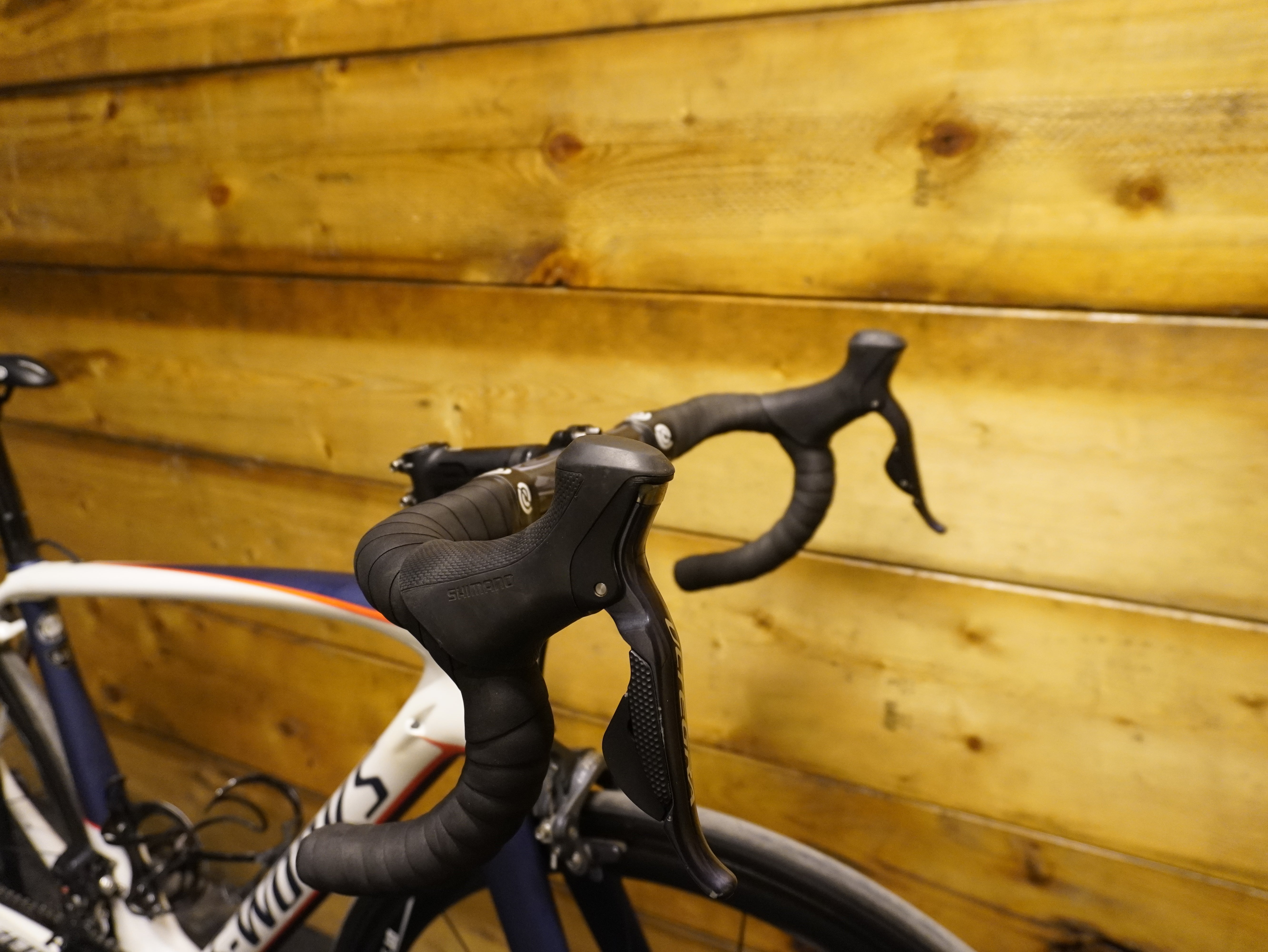 RENT Specialized S-Works Tarmac SL5 Road Bike