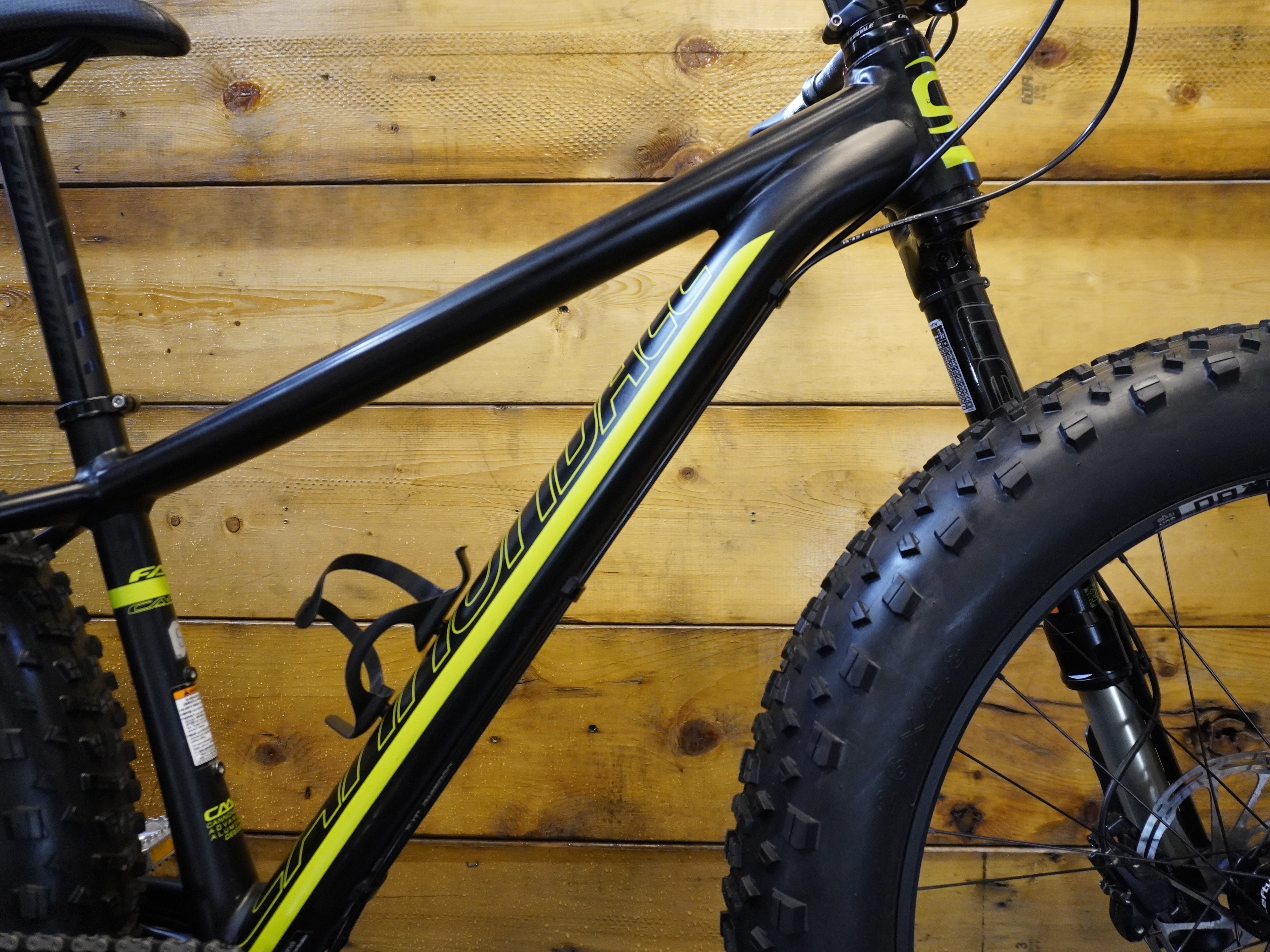 RENT Cannondale Fat Caad 1 Fat Bike
