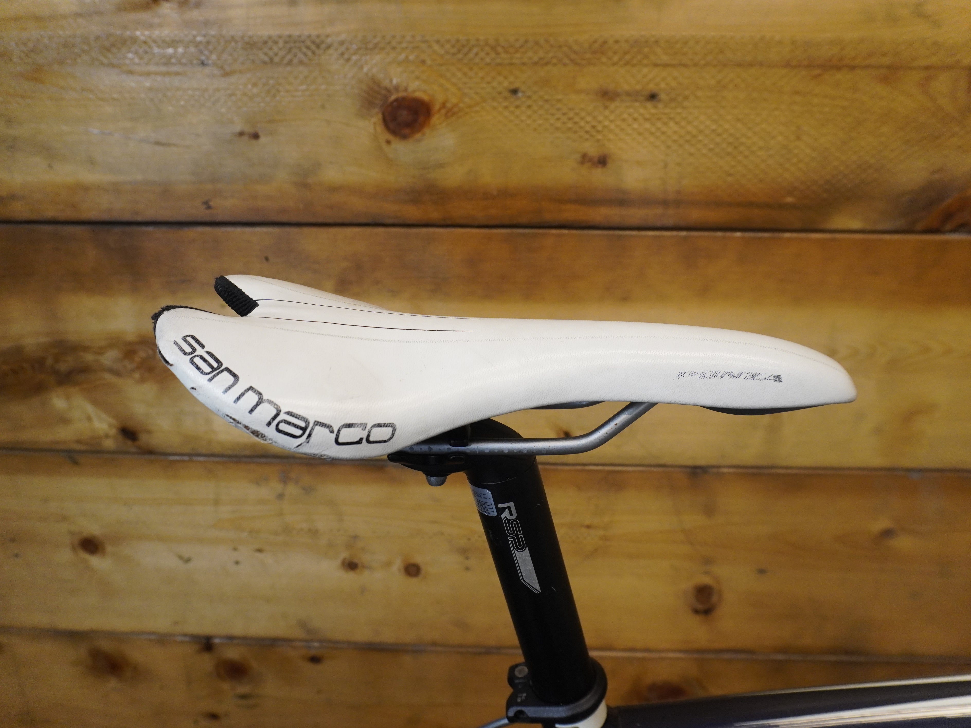 Raleigh Revenio 3 Road Bike