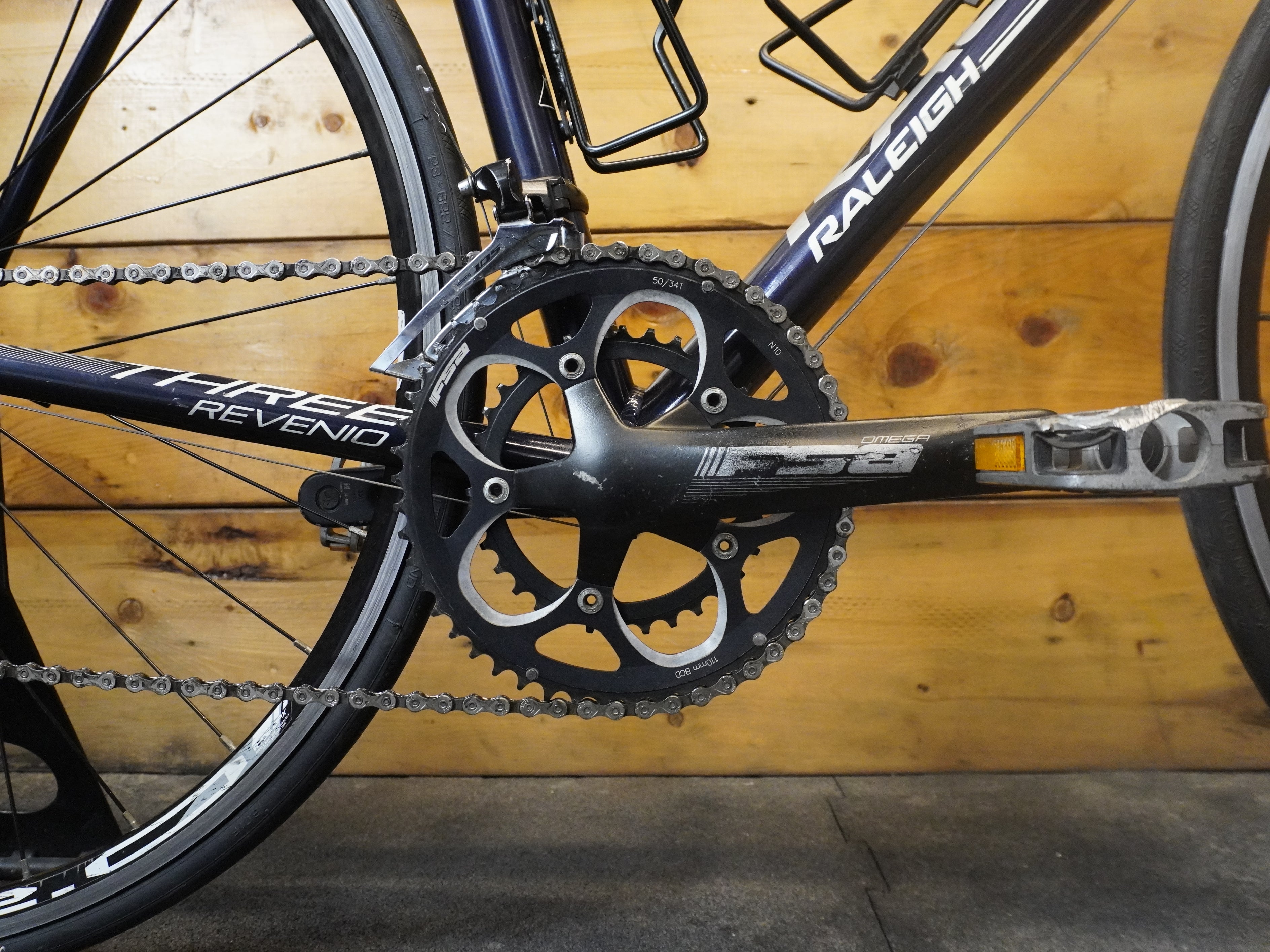 Raleigh Revenio 3 Road Bike