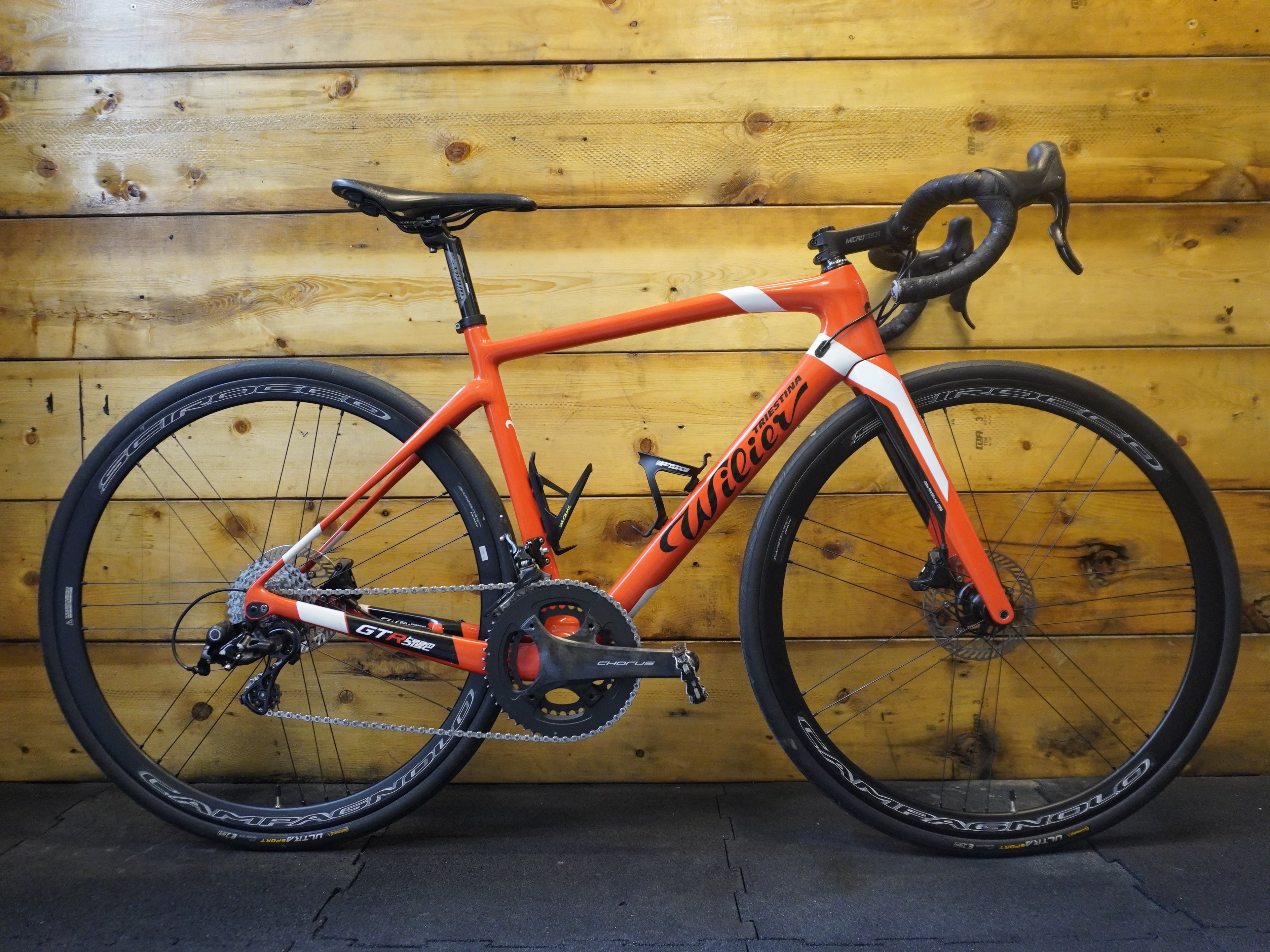 RENT Willier Triestina GTR Team Disc Road Bike