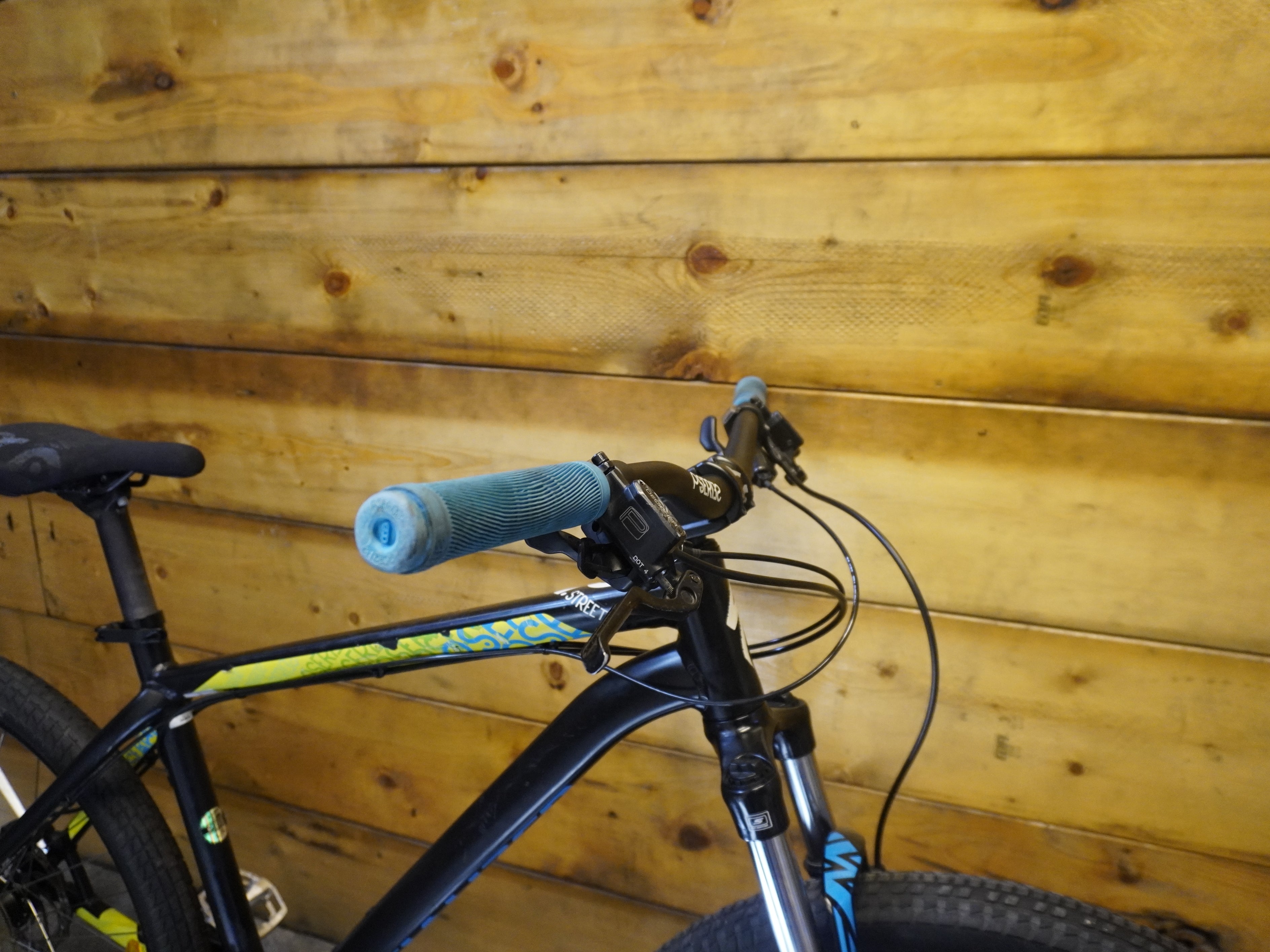 Specialized P.Street Two Mountain Bike