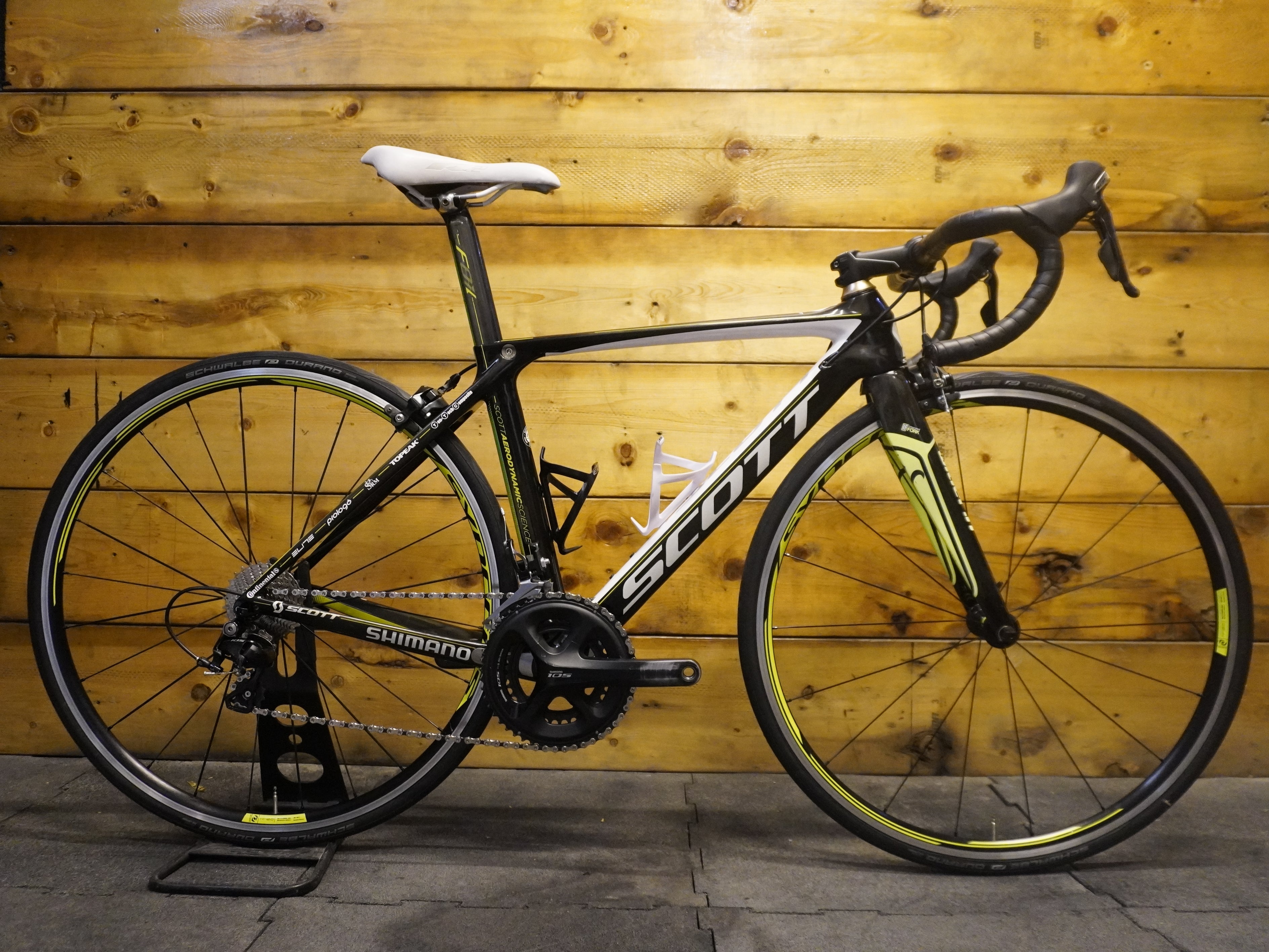 Scott Foil Road Bike