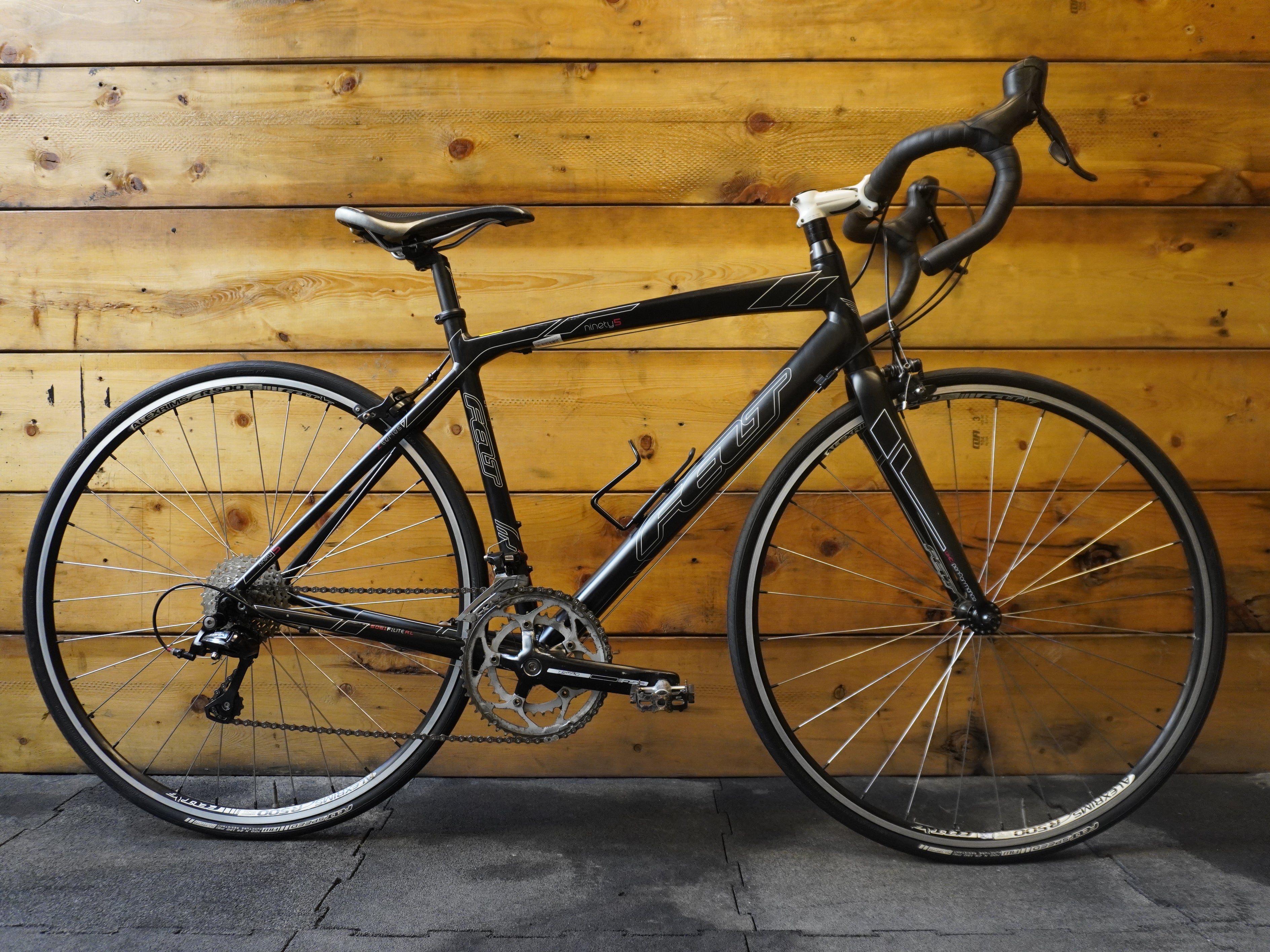 Felt Z95 Road Bike