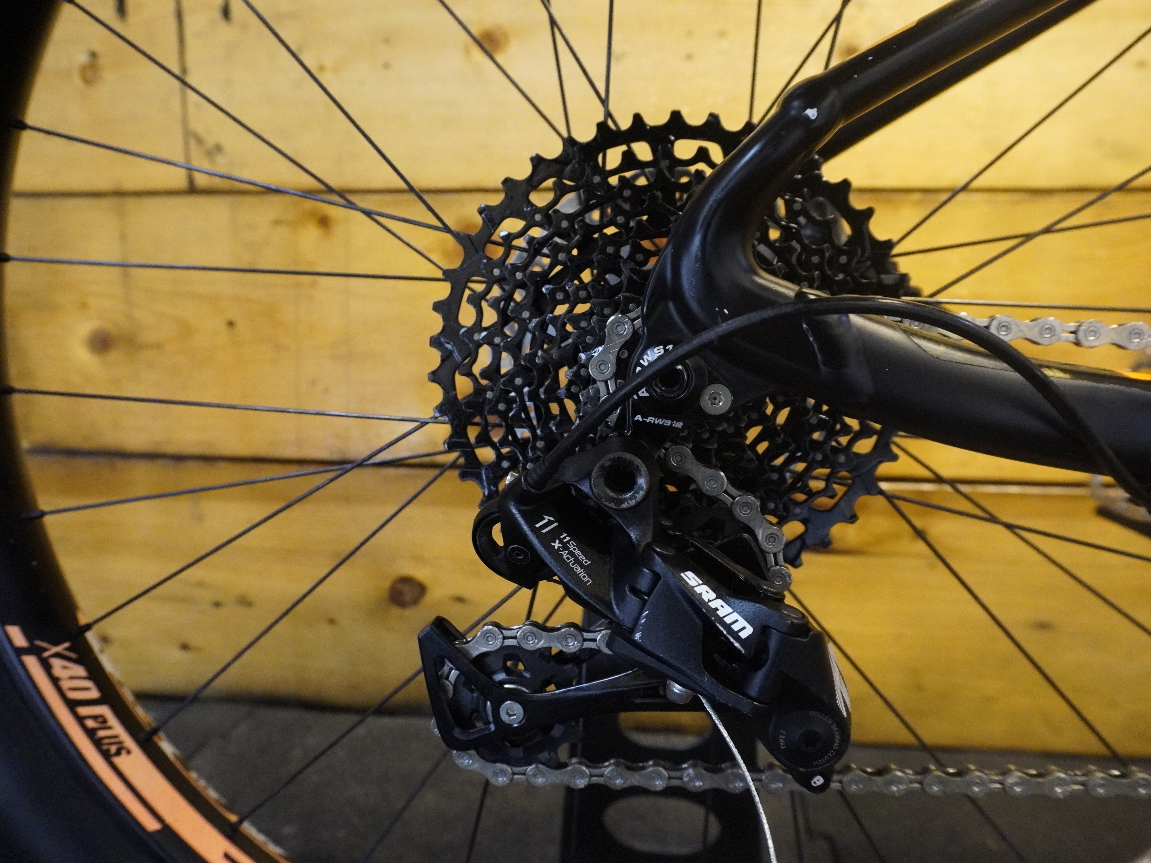 Scott Scale 710 Plus Mountain Bike