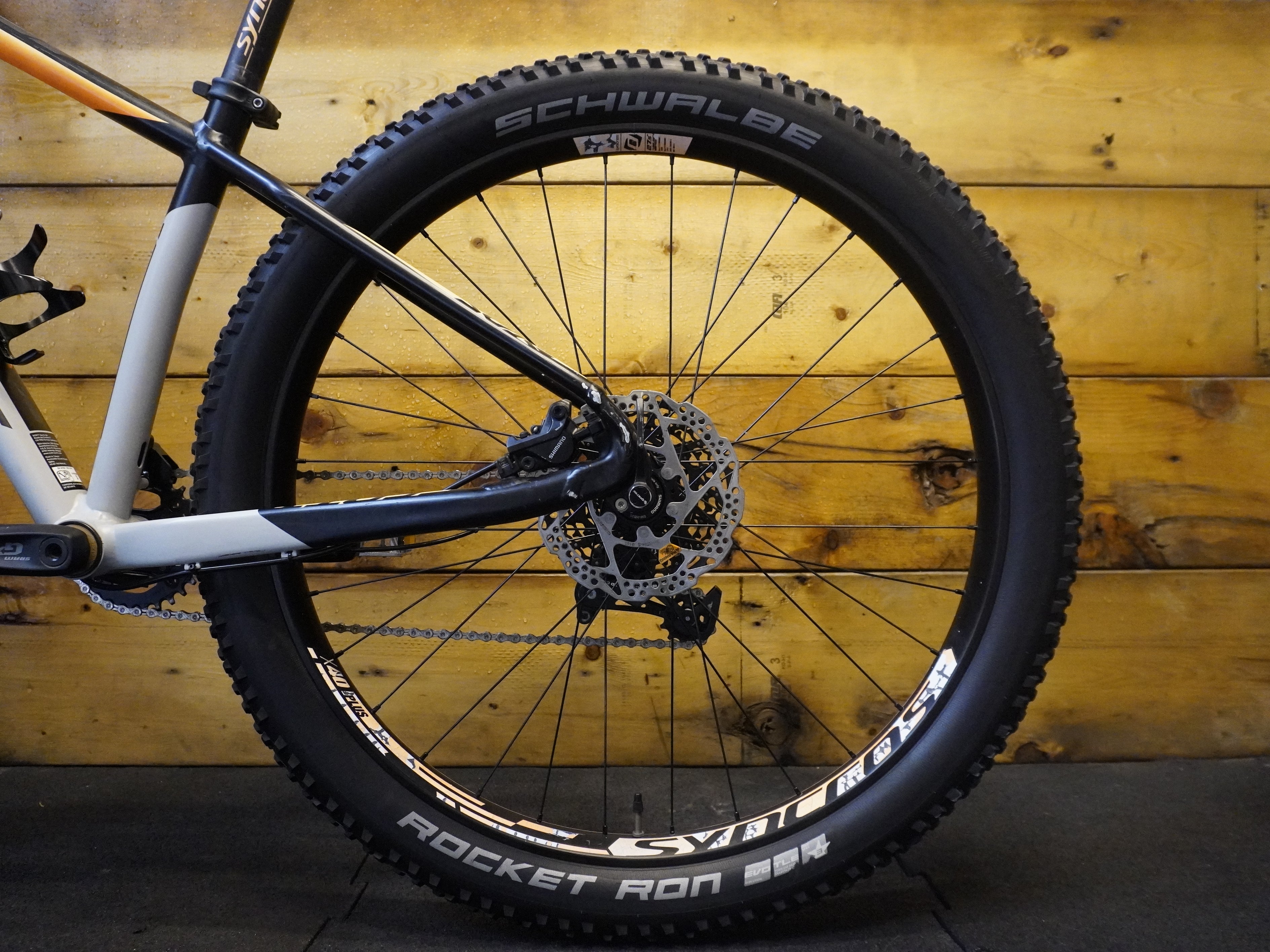 Scott Scale 710 Plus Mountain Bike