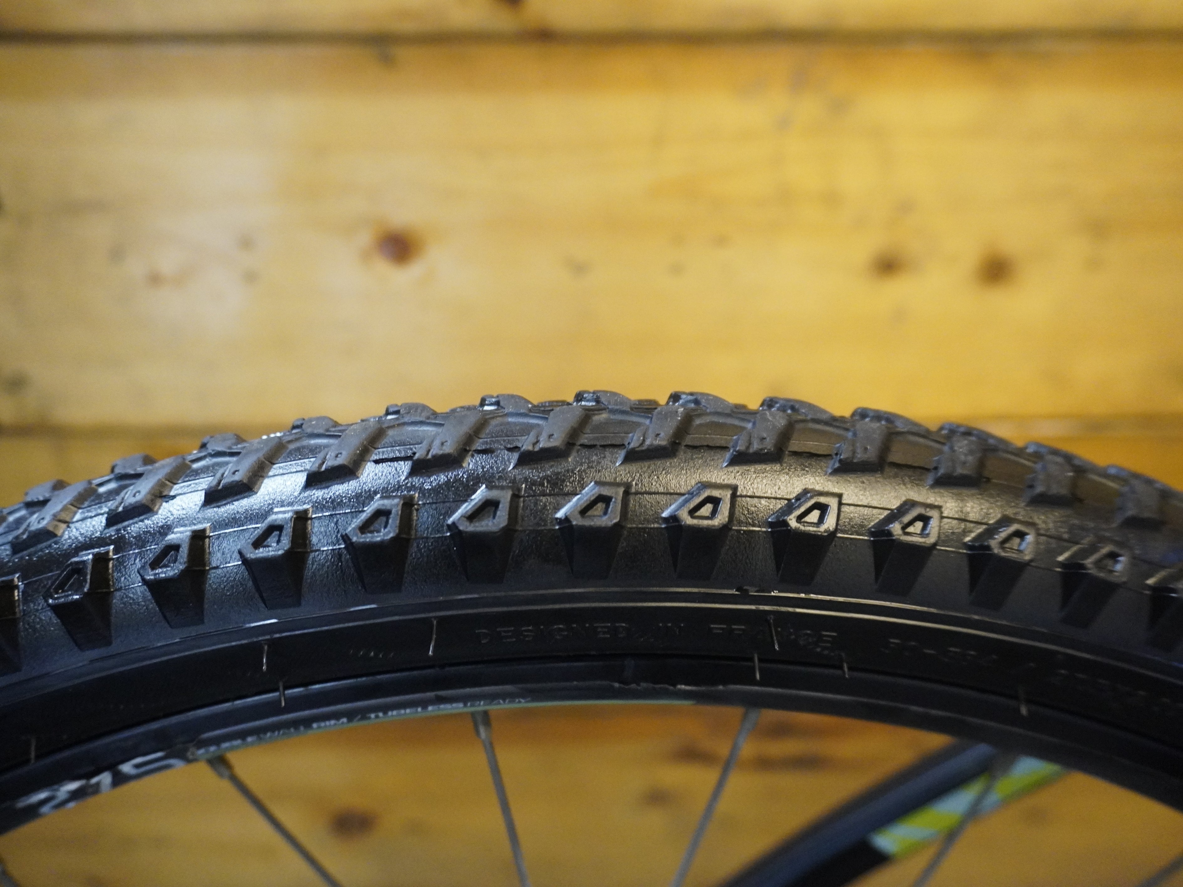 RENT B'Twin Rockrider ST-530 Mountain Bike