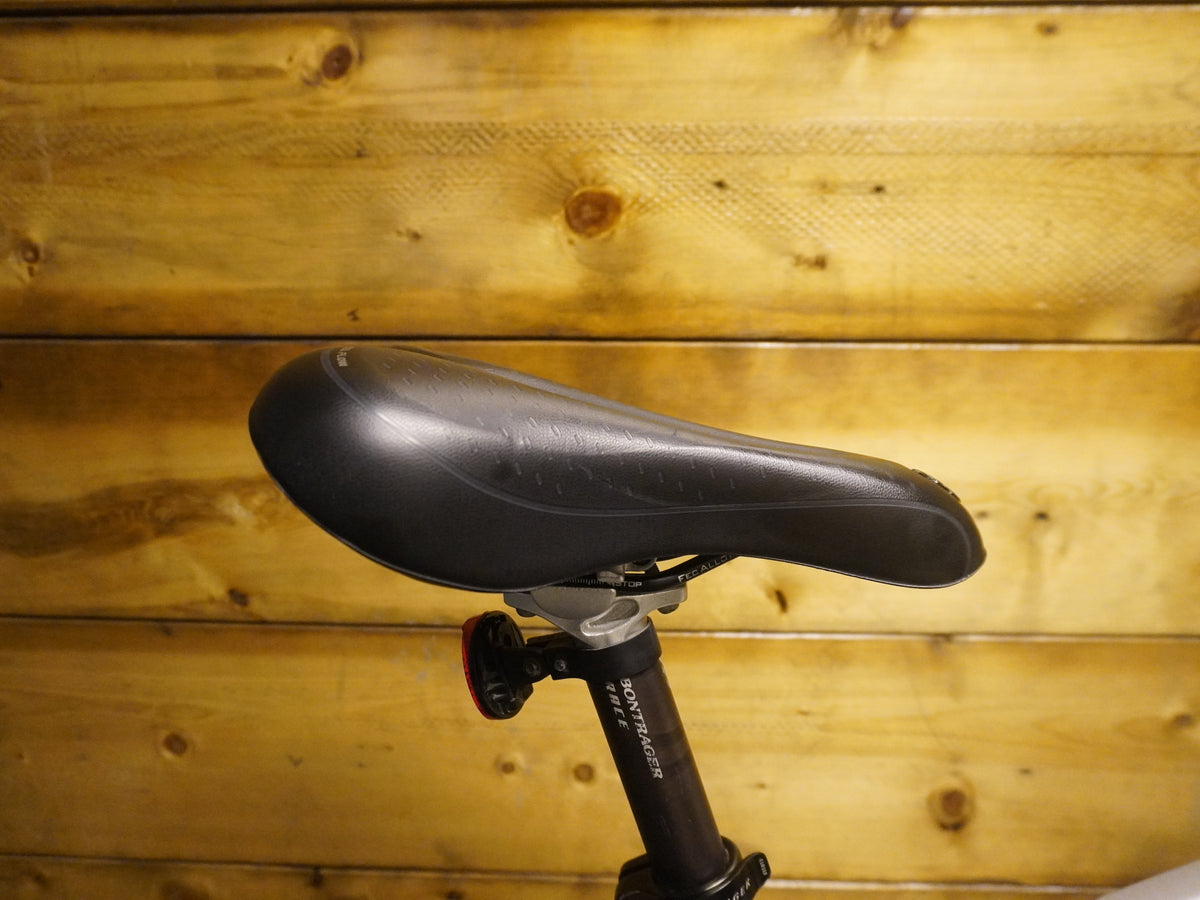 RENT Trek Fuel Ex7 Mountain Bike