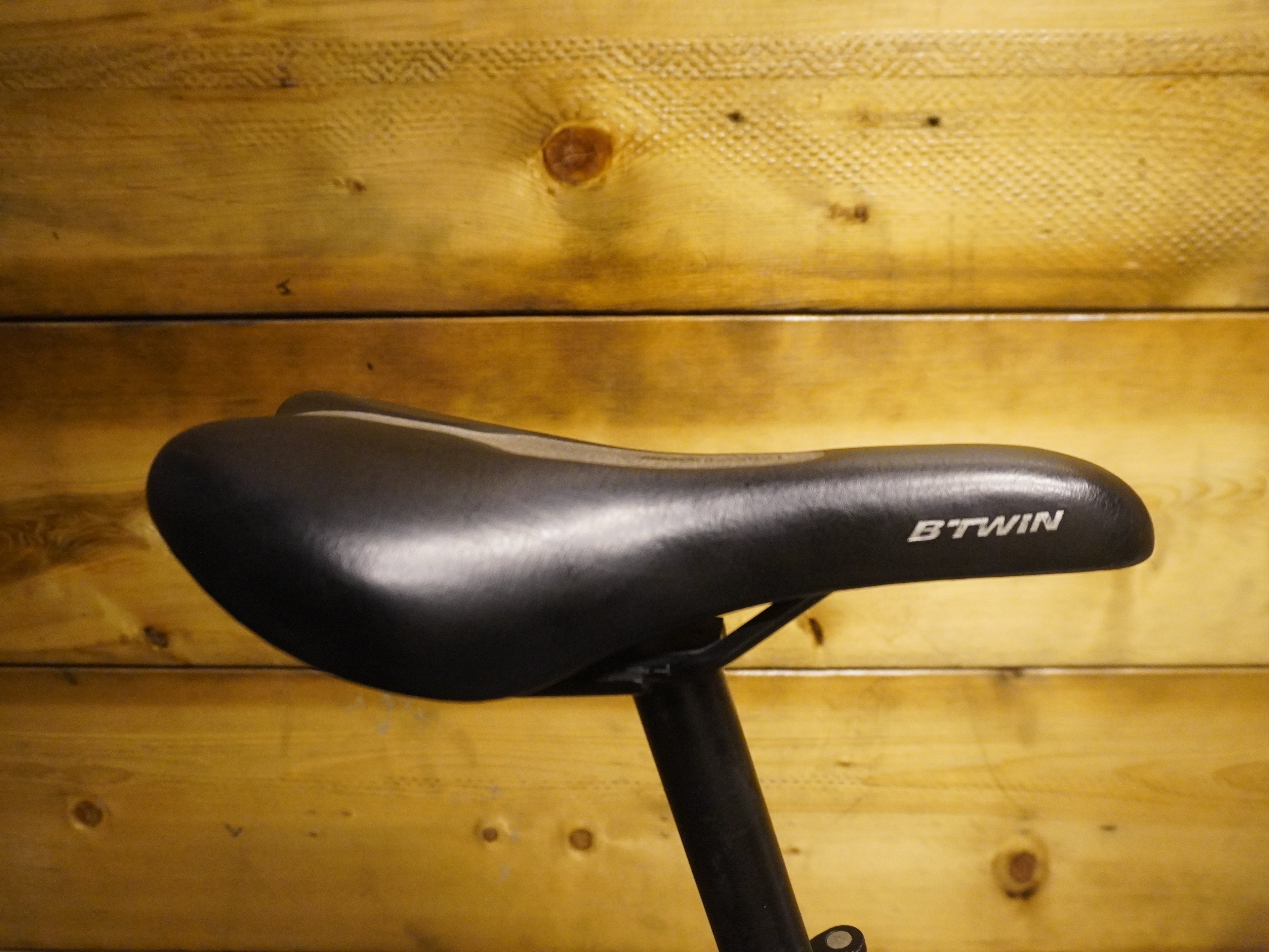 B'twin Riverside 120 Hybrid Bike