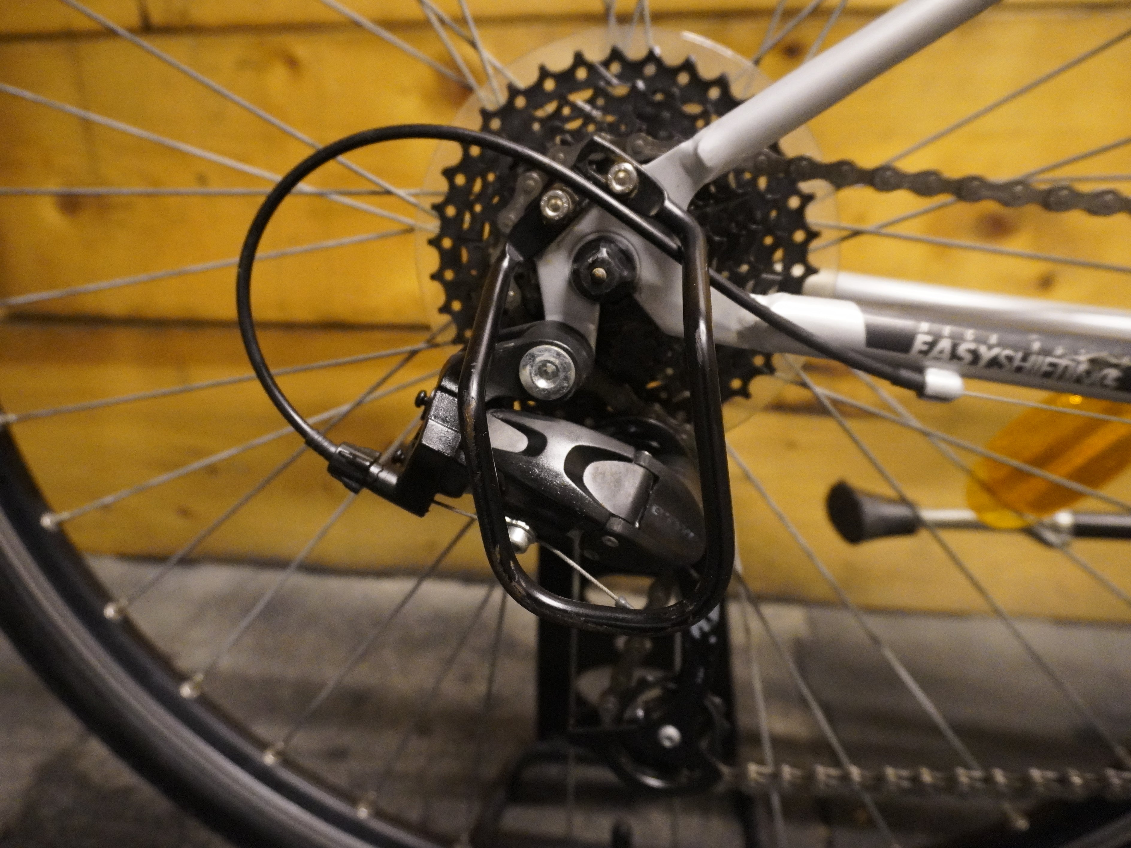 B'twin Riverside 120 Hybrid Bike