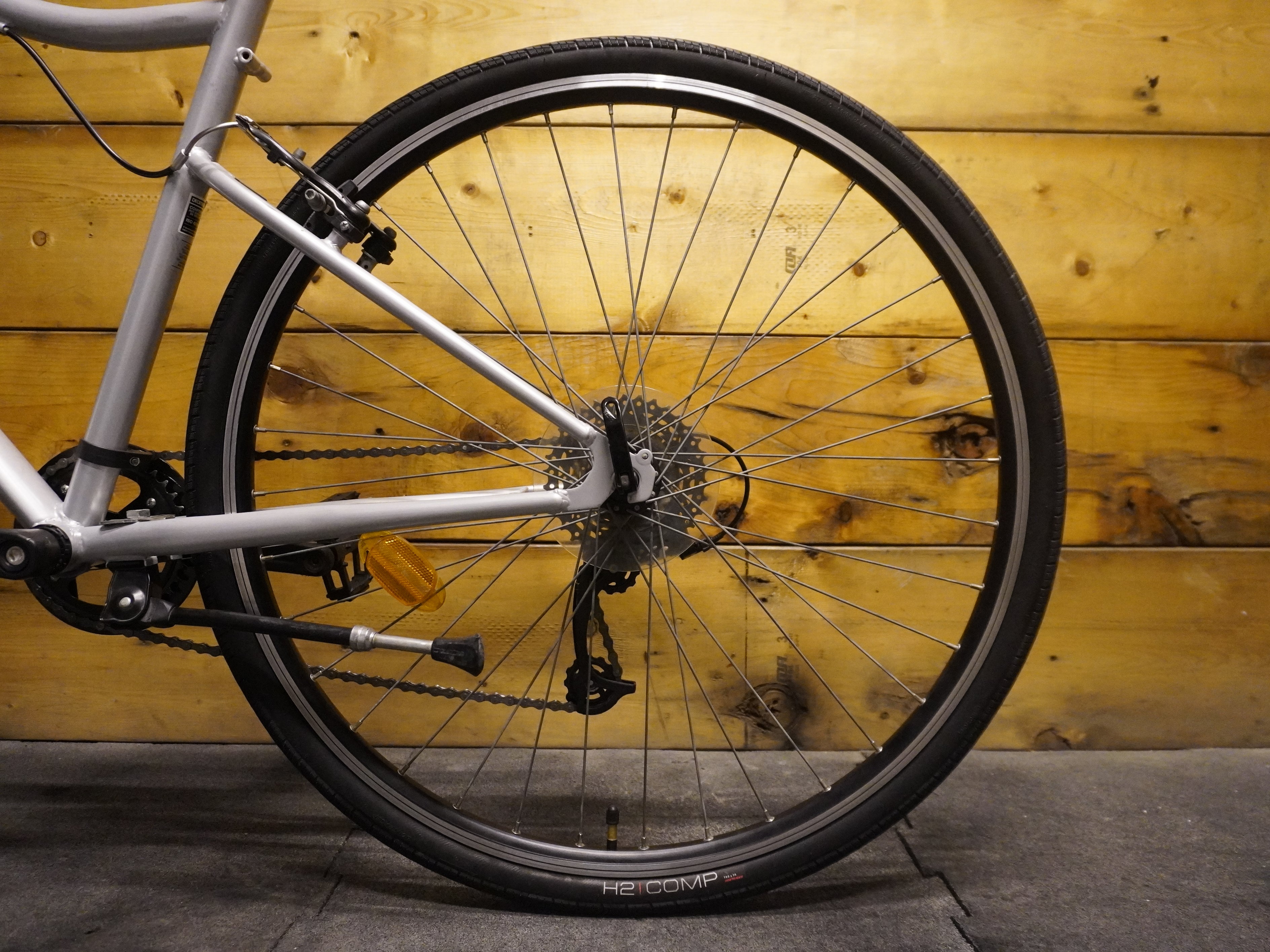 B'twin Riverside 120 Hybrid Bike