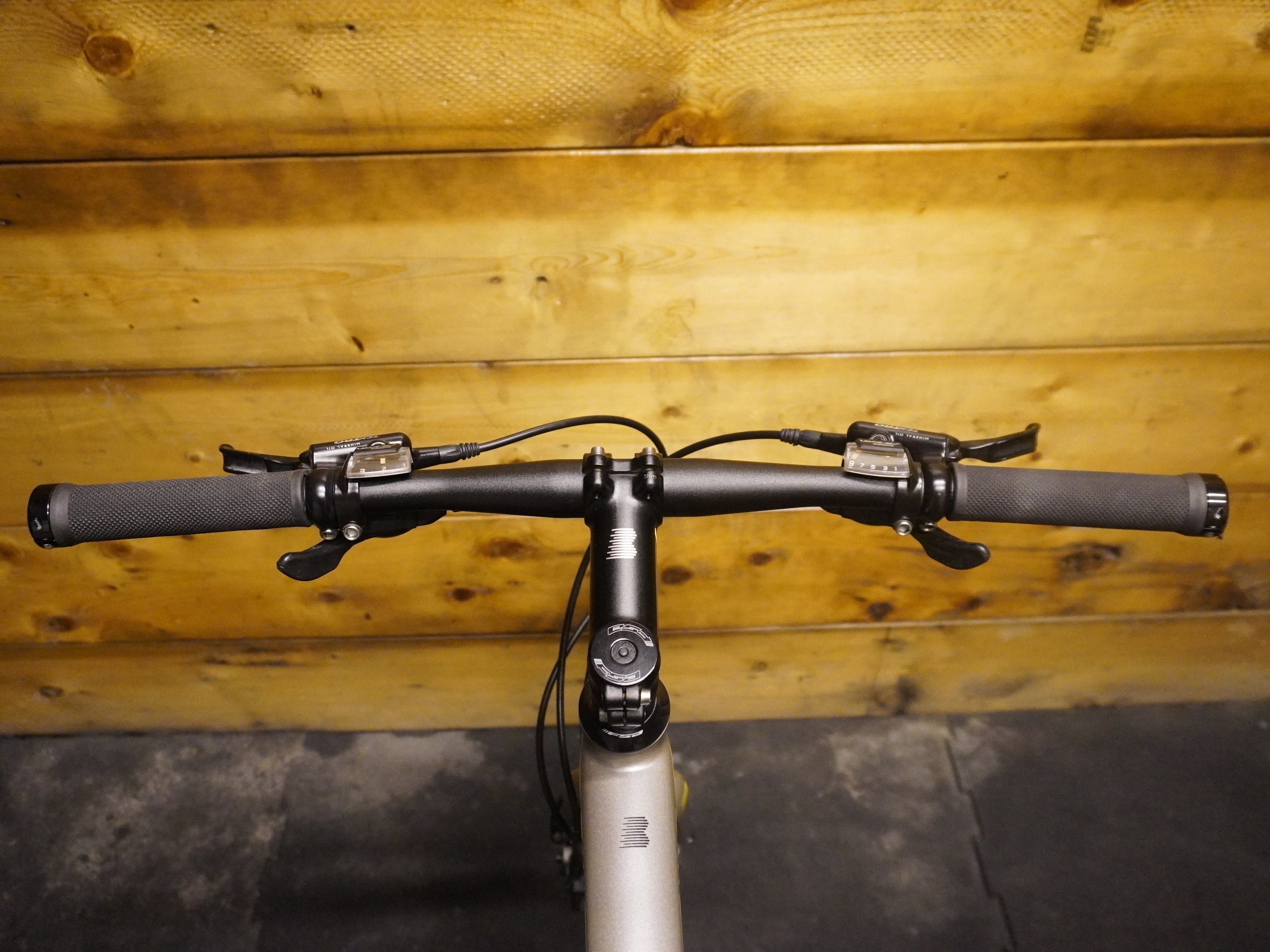 Boardman Comp Hybrid Bike