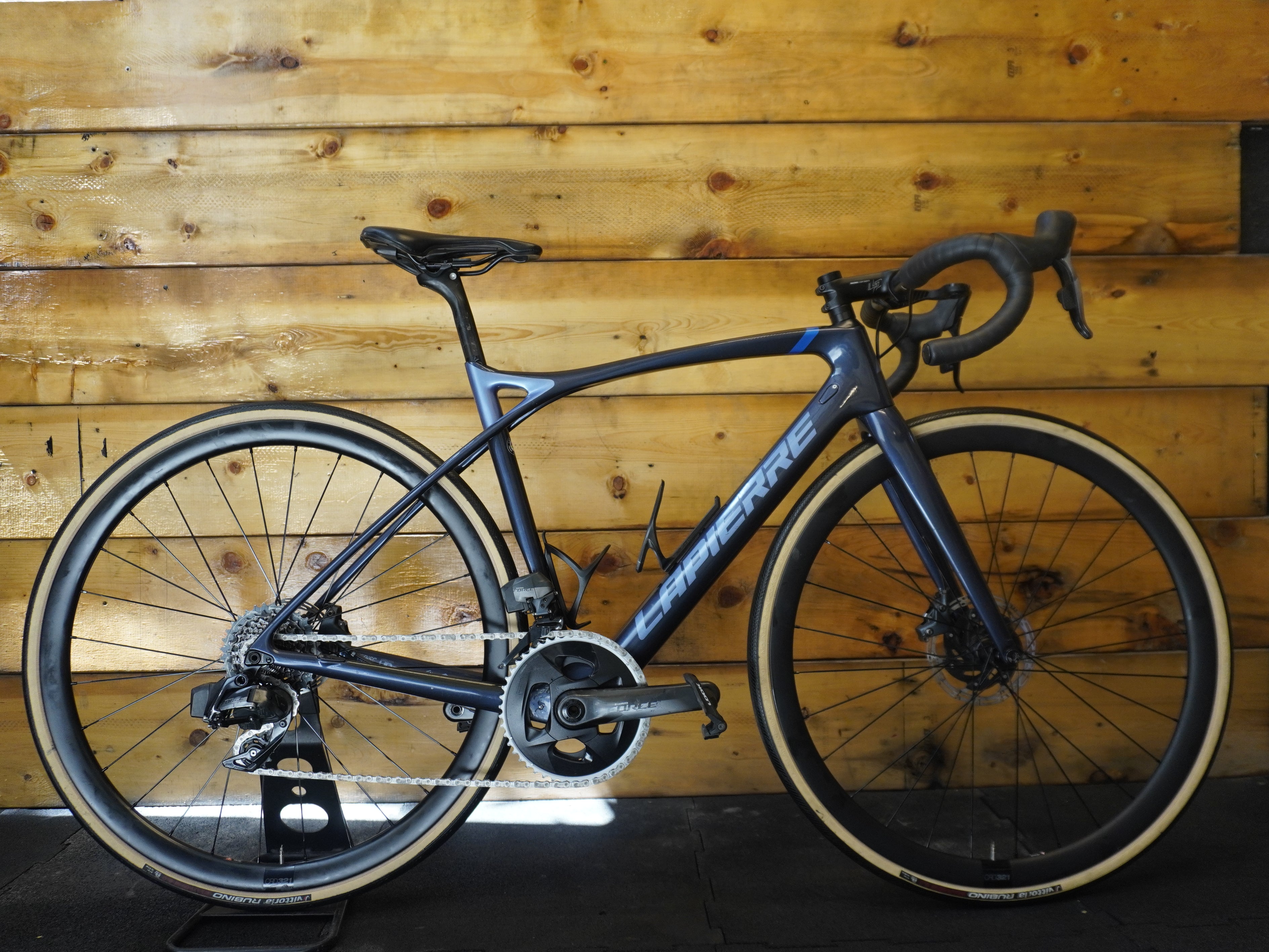 Lapierre Xelius SL 700 disc Road Bike