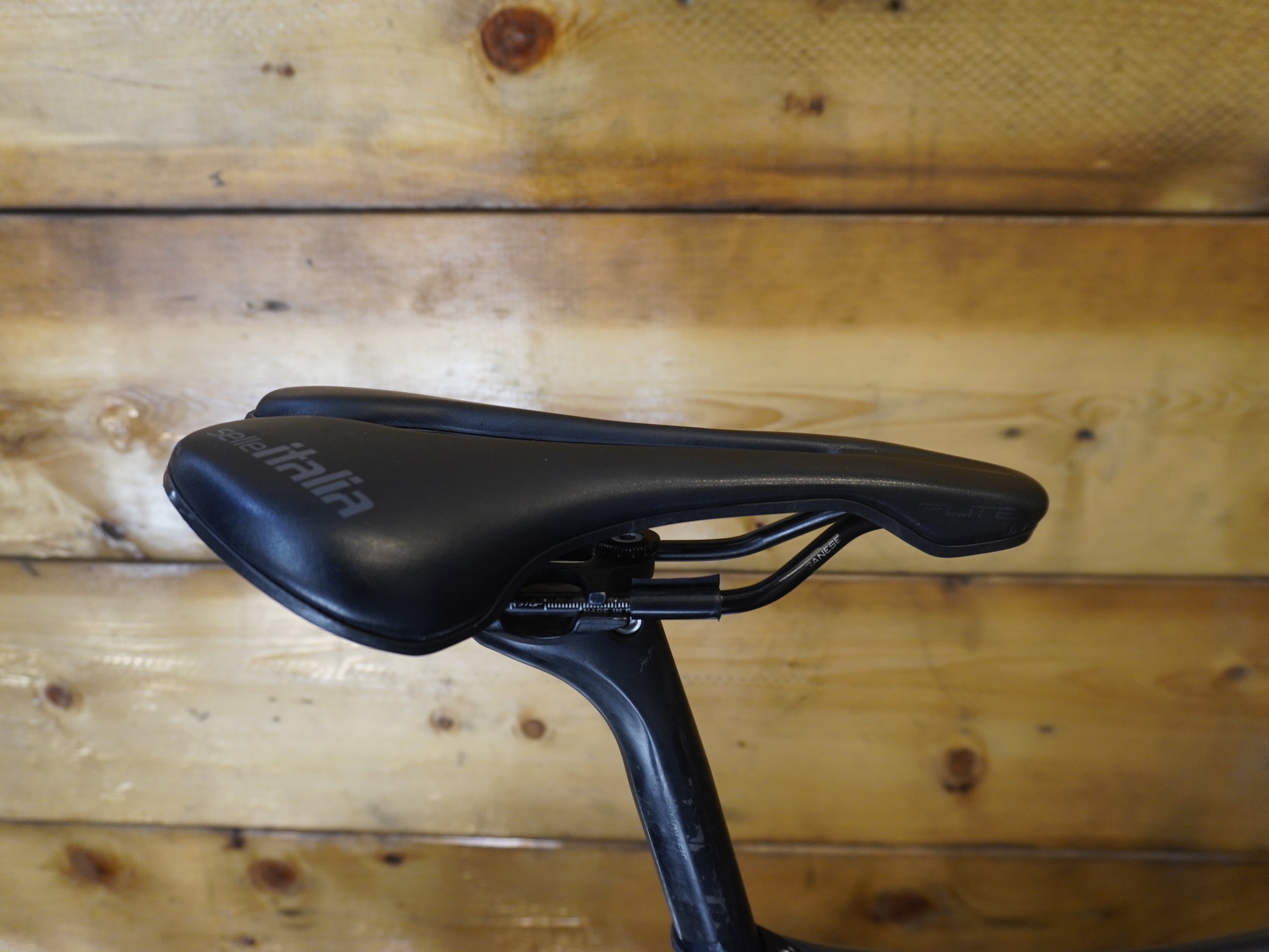 Lapierre Xelius SL 700 disc Road Bike