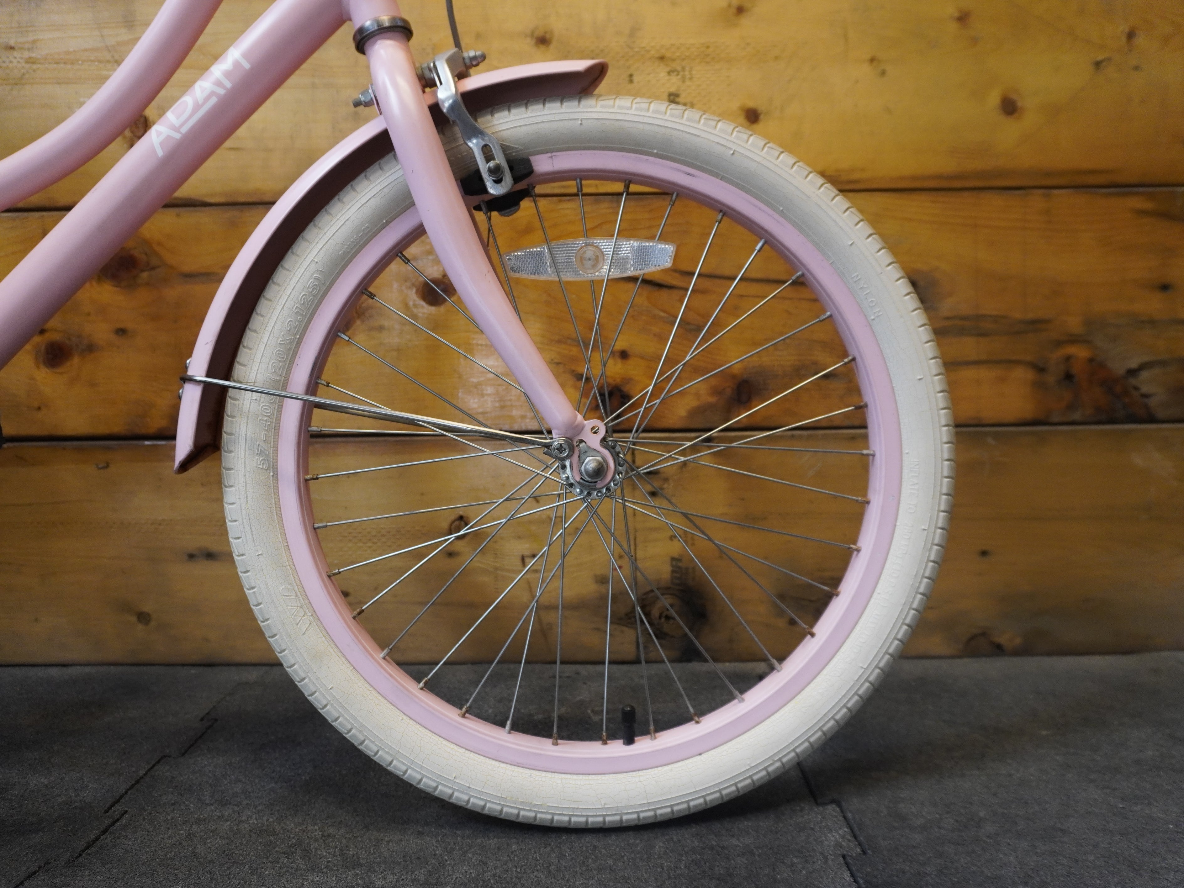 Adam Dutch Style 20" Kids Bike