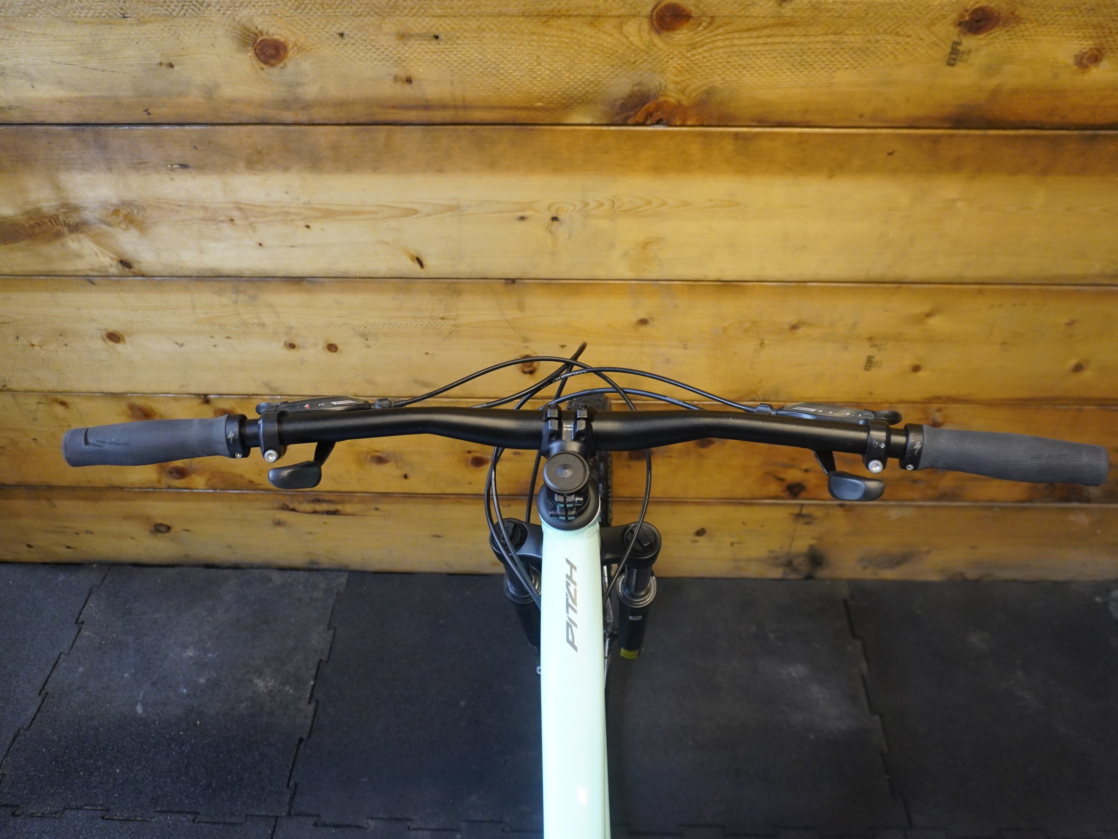 Specialized pitch mountain bike
